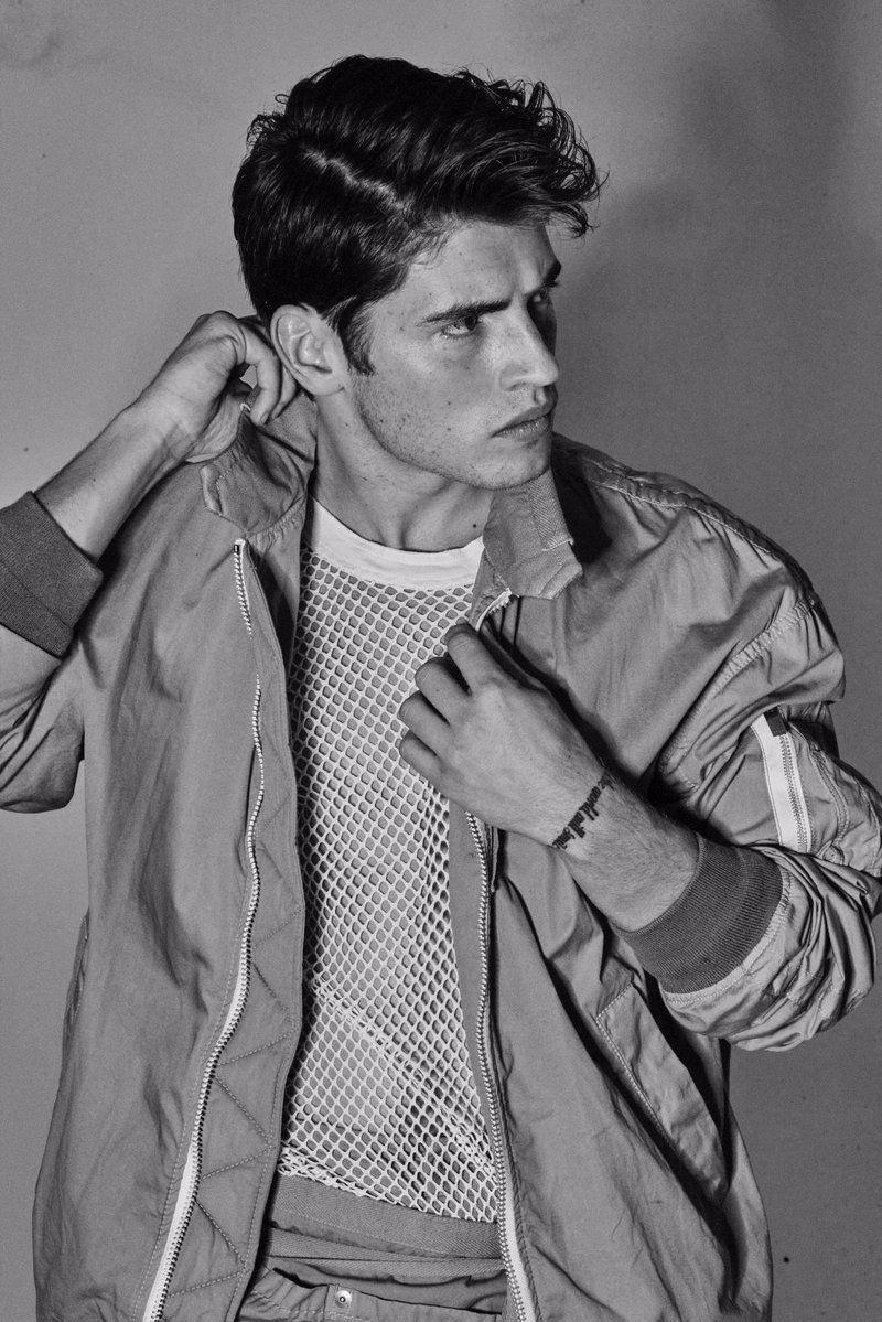 800x1199 image about Gregg Sulkin. See more about