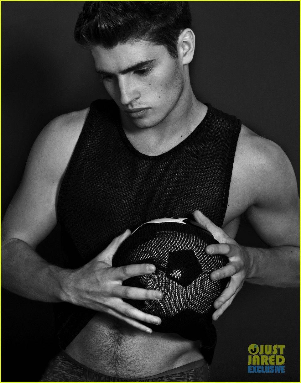 961x1222 Gregg Sulkin