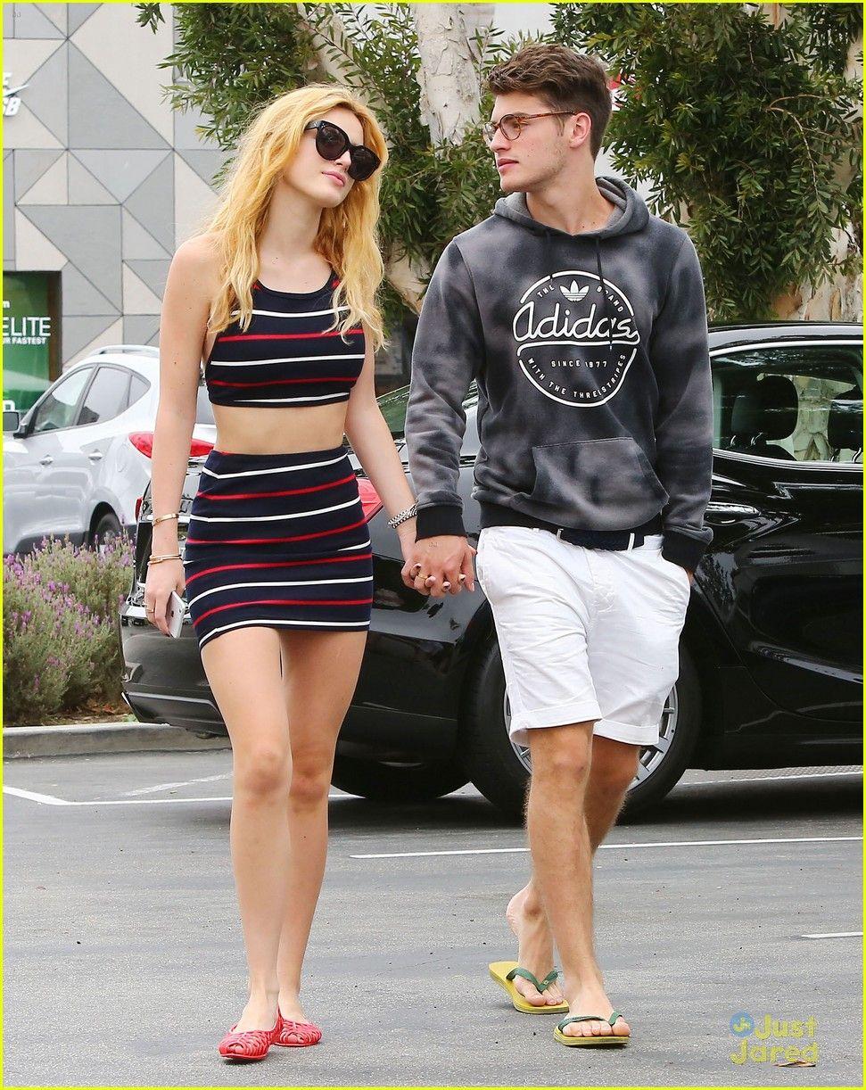 971x1222 Bella Thorne & Gregg Sulkin Hold Hands While Shopping in Malibu