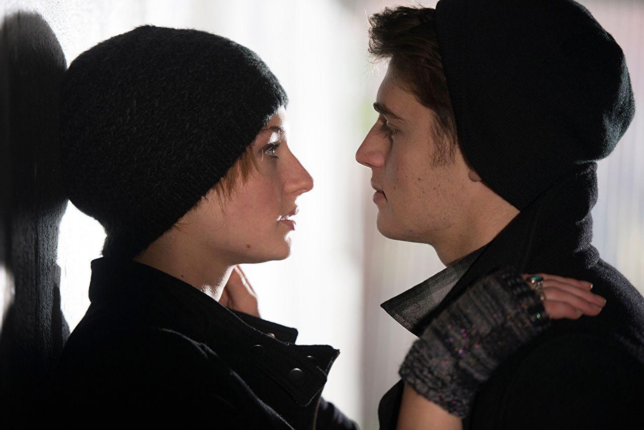 1280x854 Photo Men Sophie Turner, Gregg Sulkin, Another Me Two Winter hat