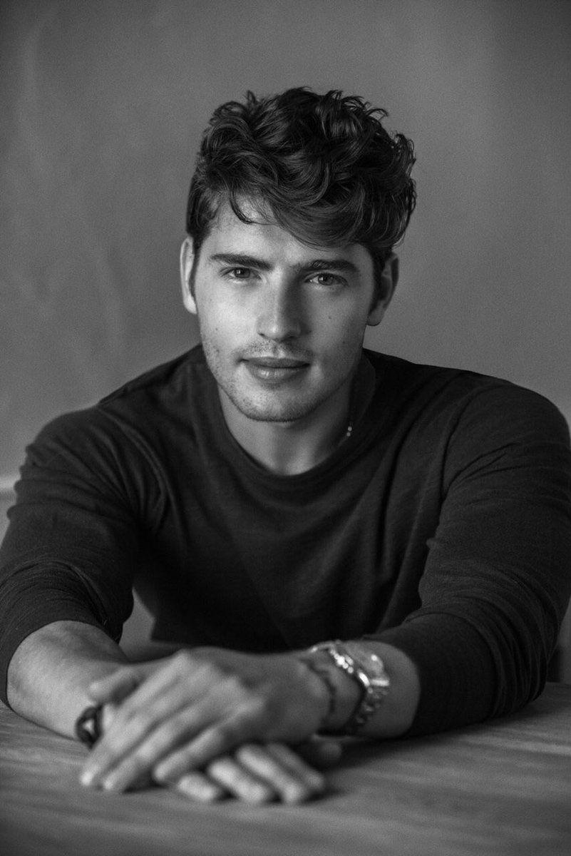 801x1200 Gregg sulkin image