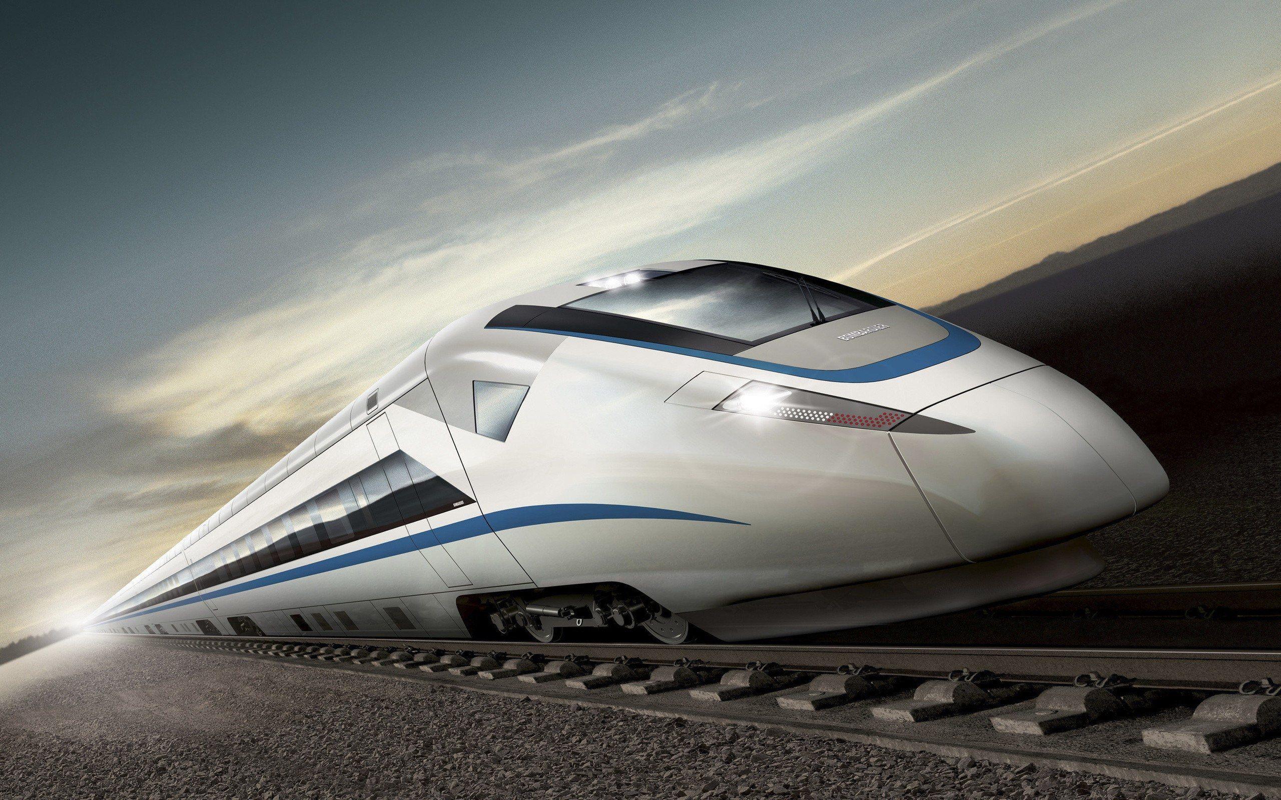 2560x1600 Super Train Wallpaper