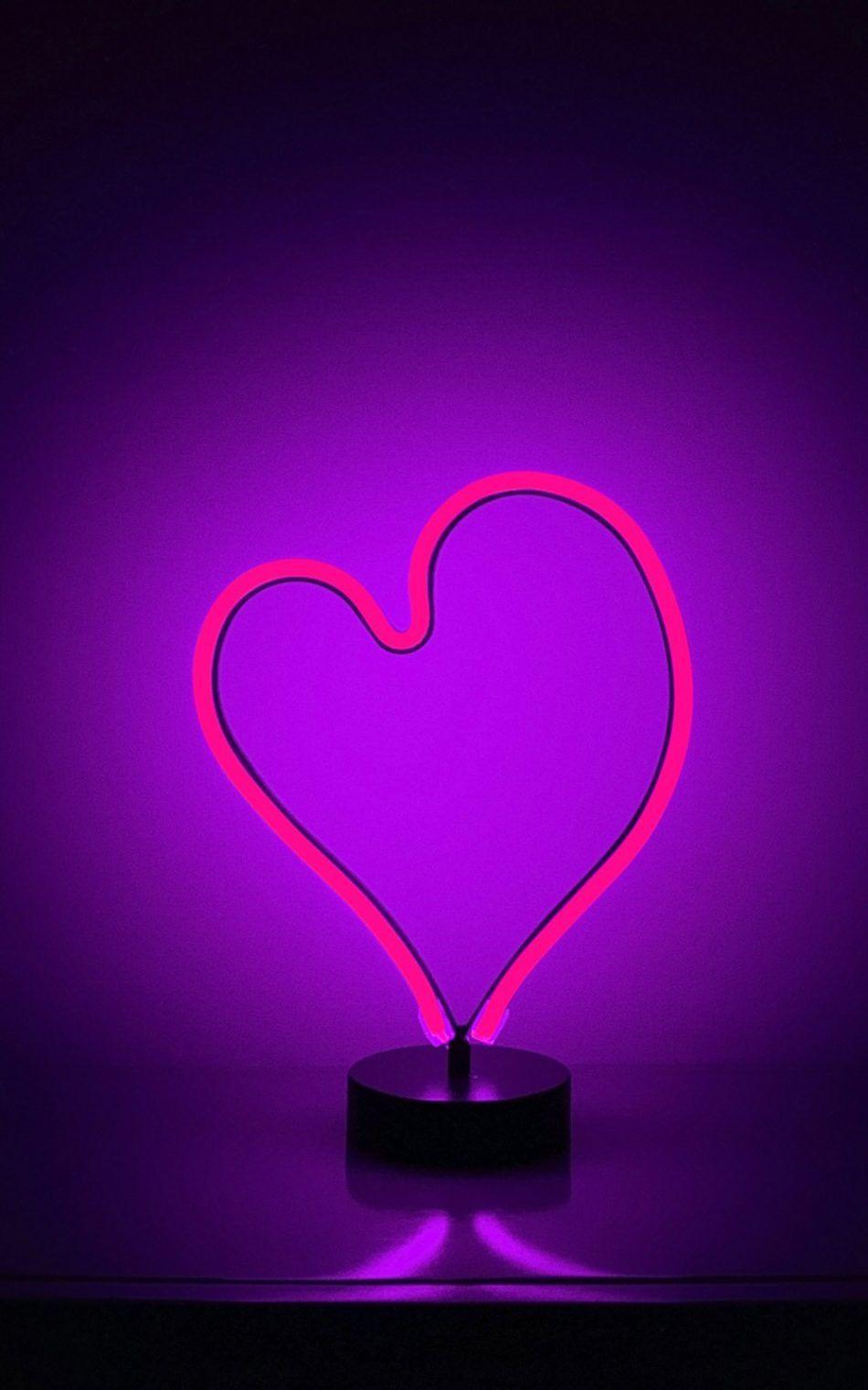 950x1520 Heart Shape Neon Backlight HD Mobile Wallpaper