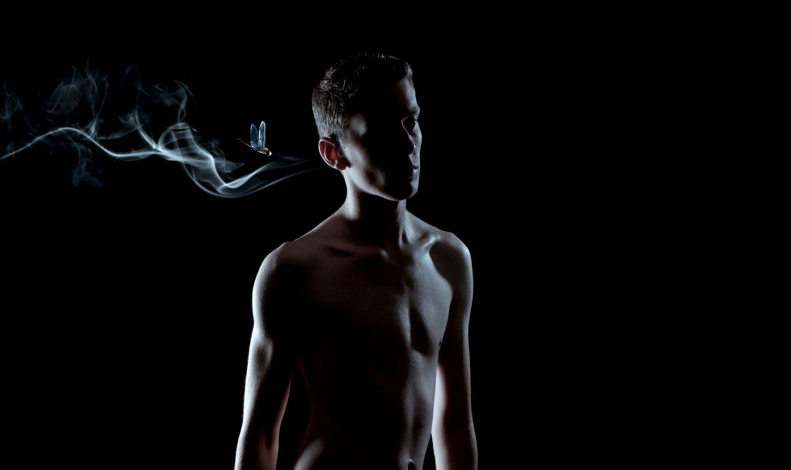 1600x950 Vector Design Smoking Man Black And White Wallpaper. High