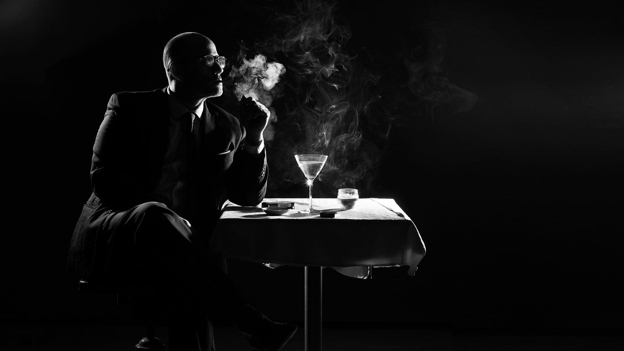 2048x1152 Clear cocktail glass, men, smoking, people, dark HD wallpaper