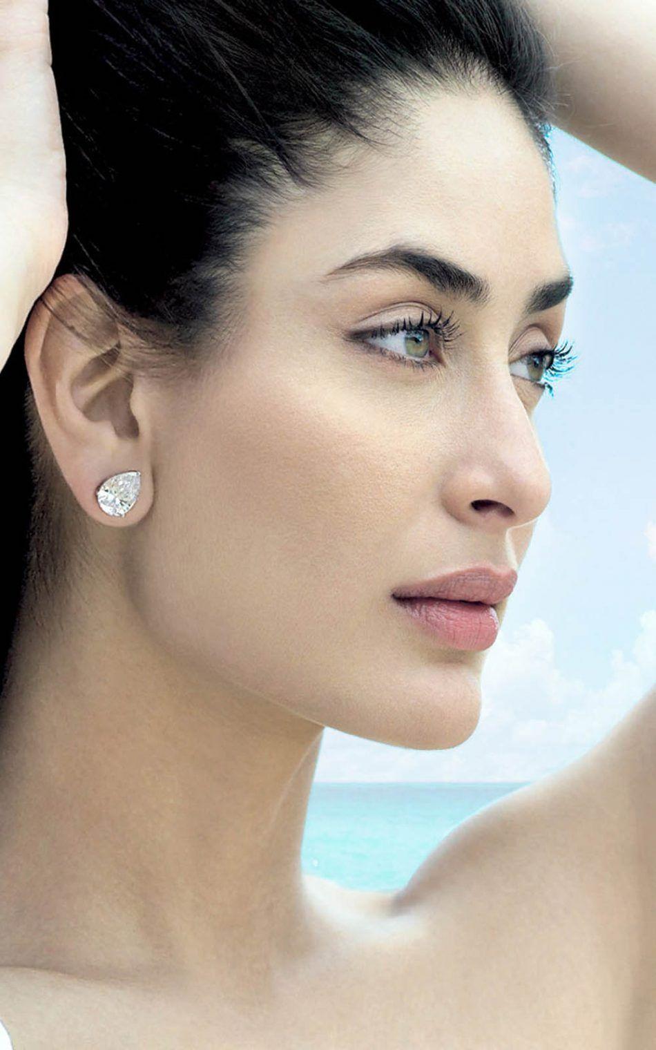 950x1520 Kareena Kapoor New 2018 Look HD Mobile Wallpaper Kapoor