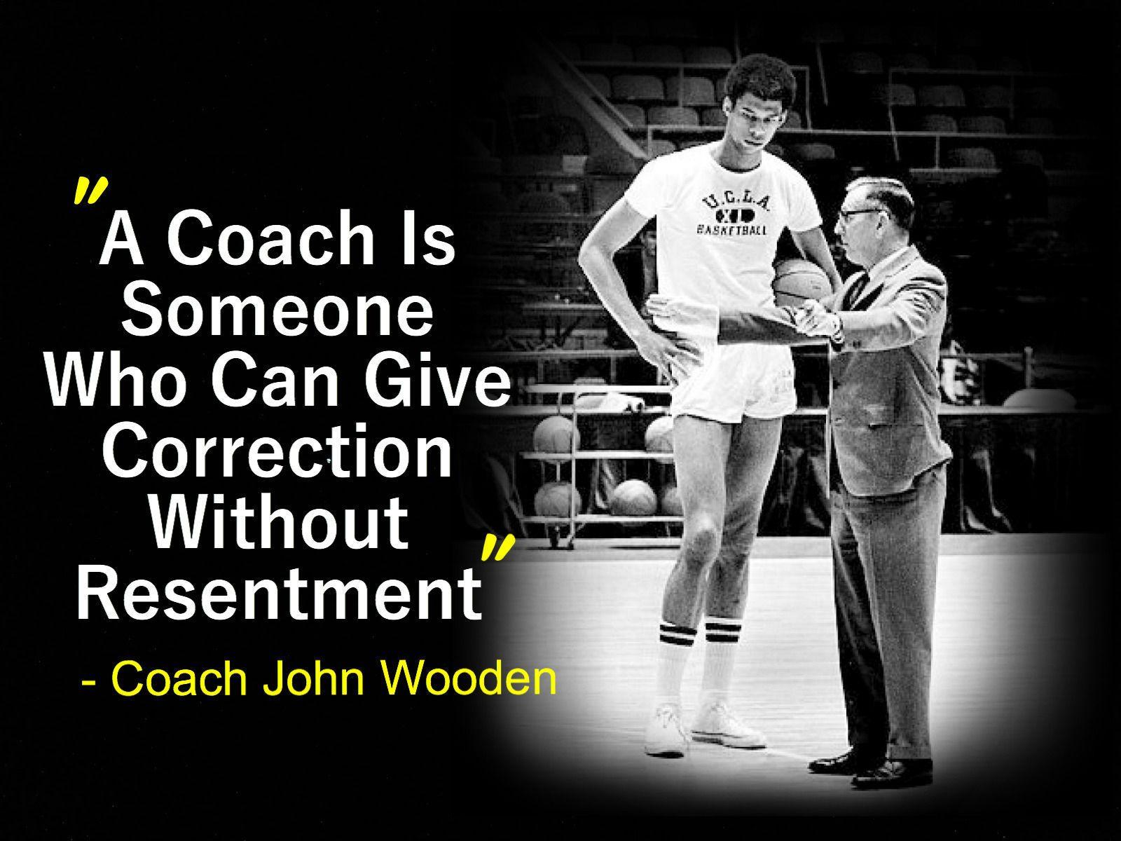 1600x1200 Qualities of a Good Coach in the Workplace