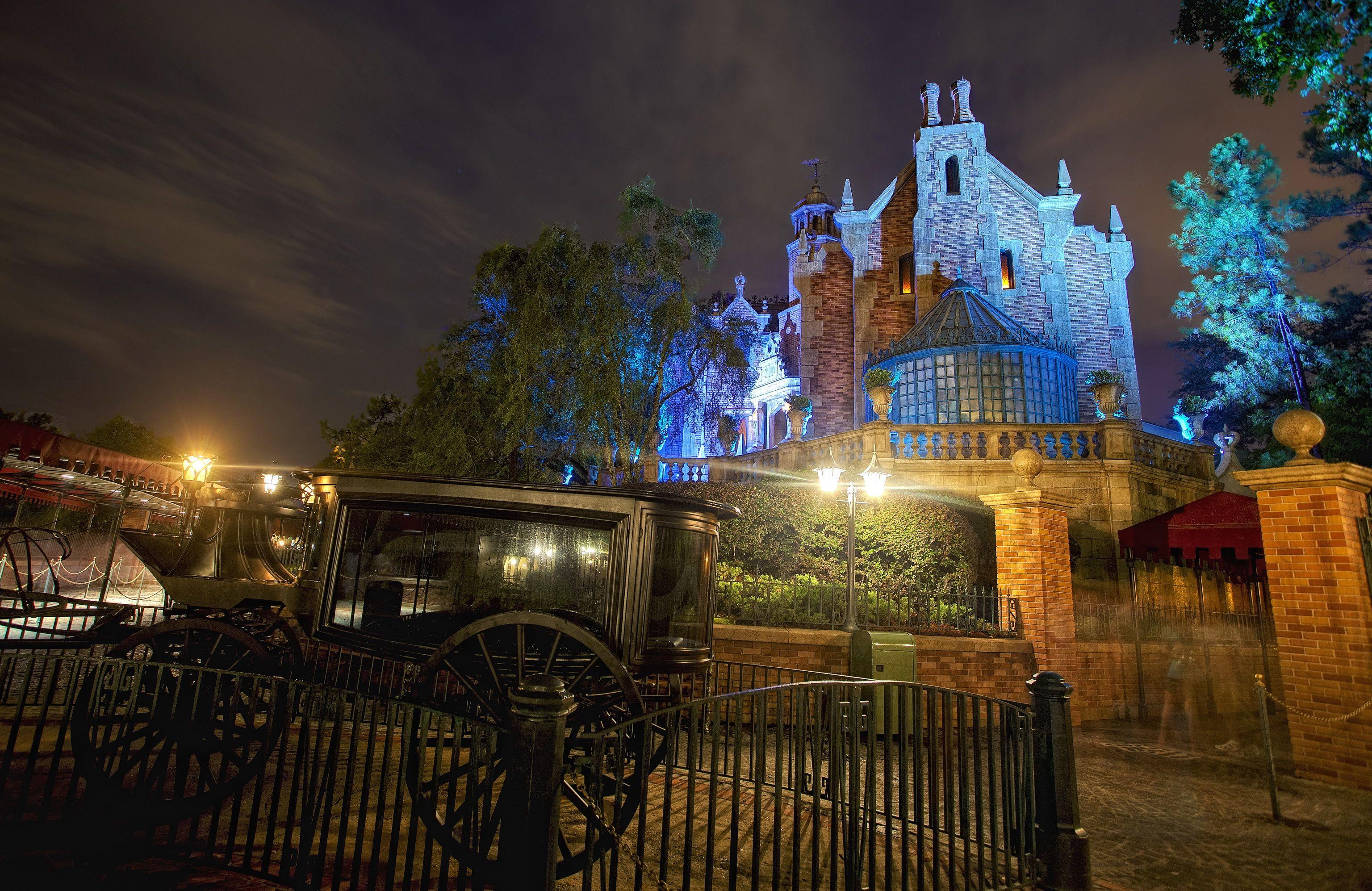 3072x1995 Desktop Wallpaper California Disneyland USA night time 3072x1995
