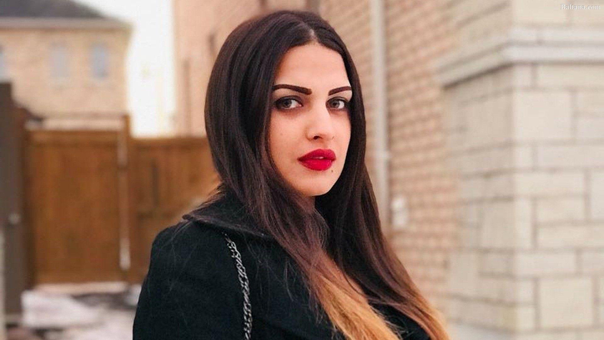 1920x1080 Himanshi Khurana Model Wallpaper 30501