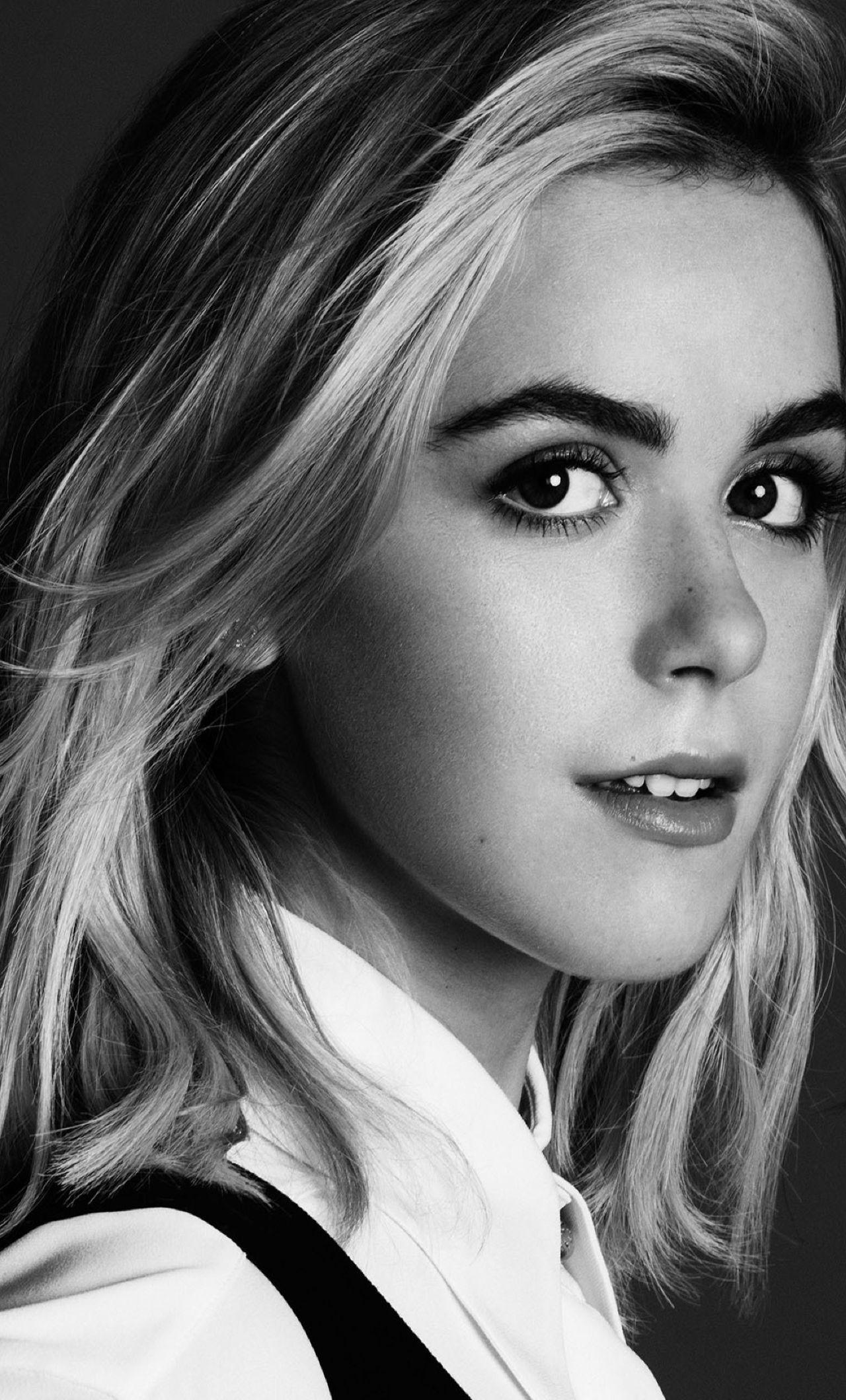 1280x2120 Kiernan Shipka Netflix Sabrina Spellman iPhone 6 plus