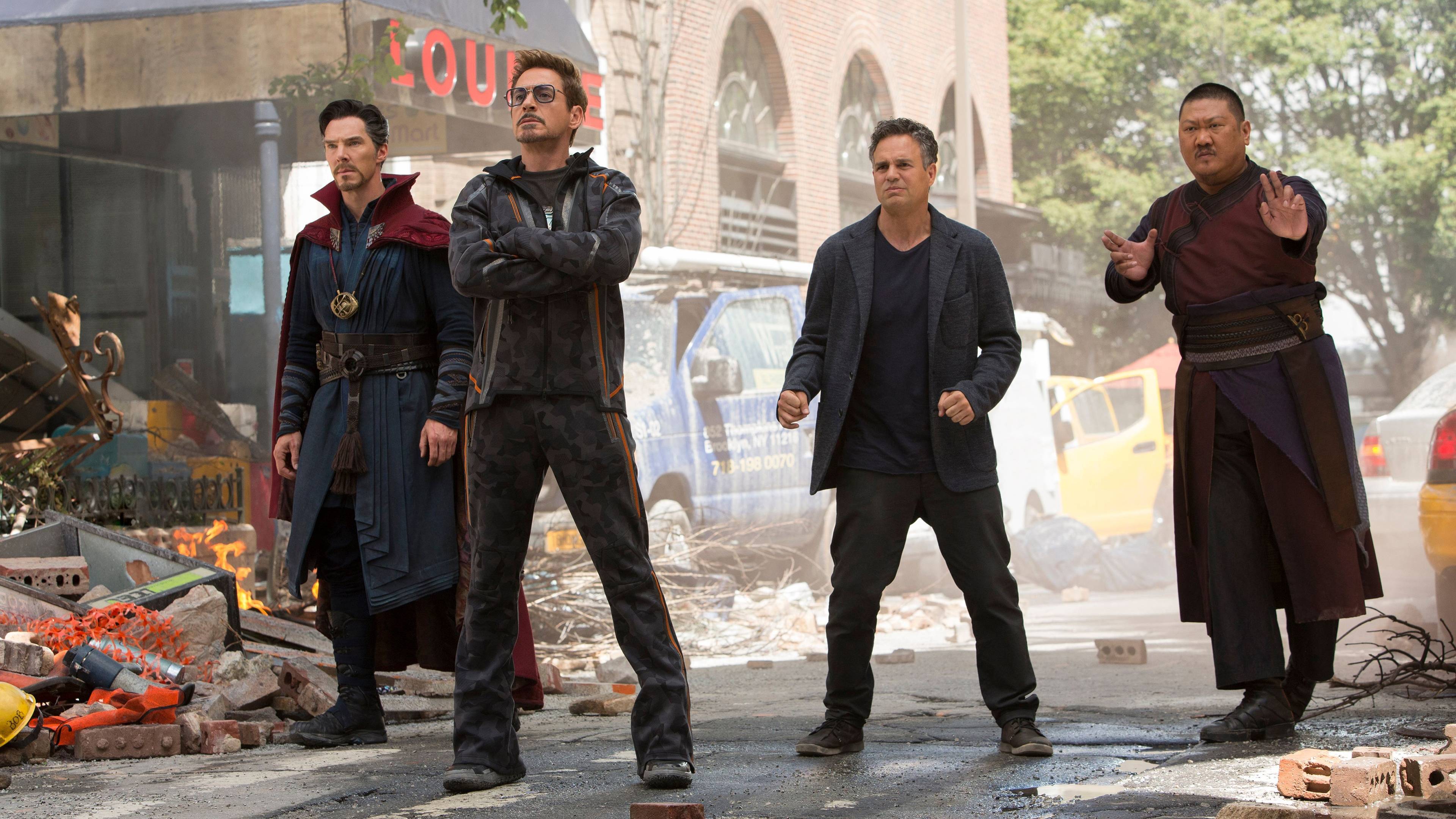 3840x2160 Avengers: Infinity War Tony Stark Doctor Strange Bruce Banner Wong