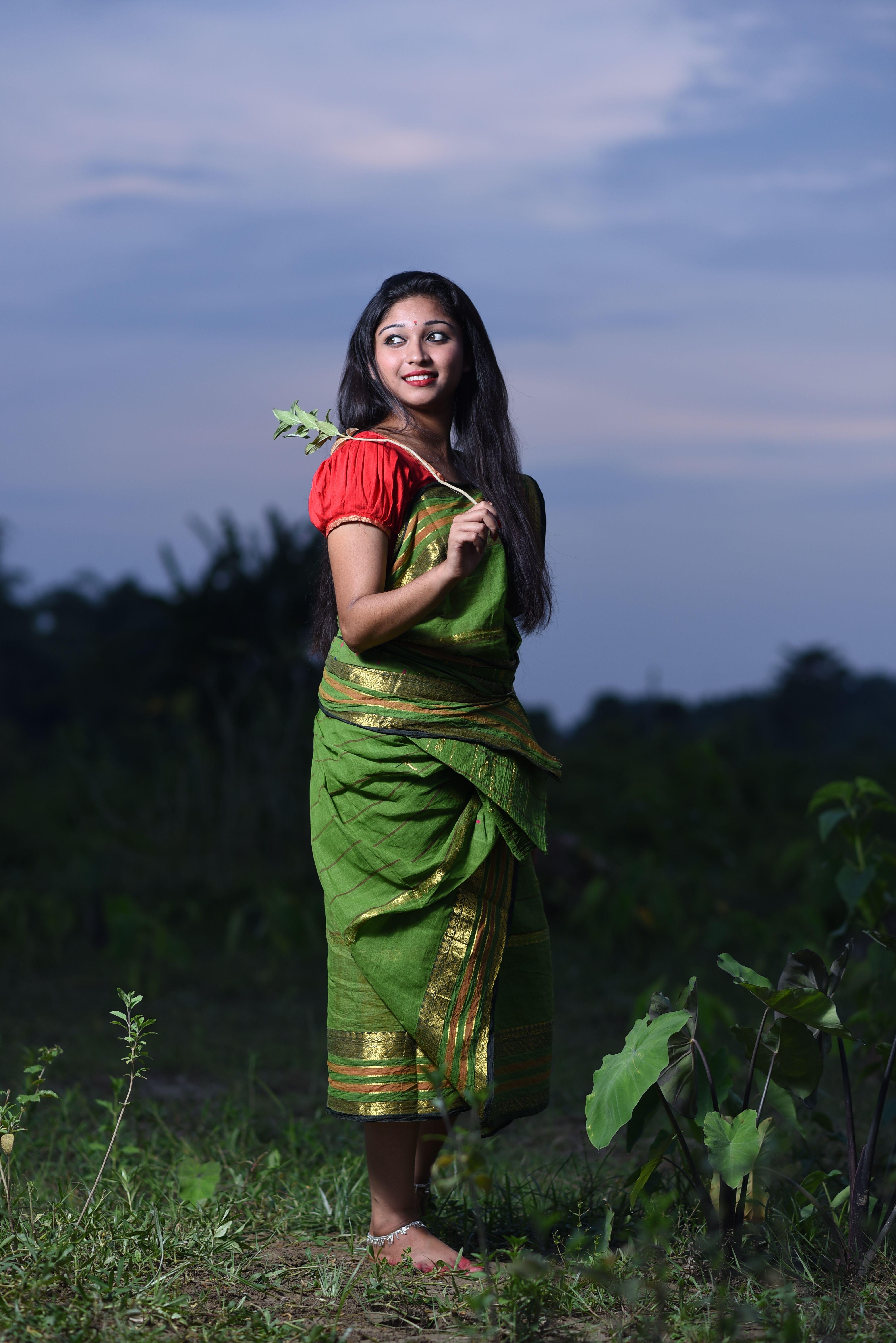 4016x6016 Joy Deb - Cô gái trong làng Ấn Độ xinh đẹp, Tải xuống hình nền