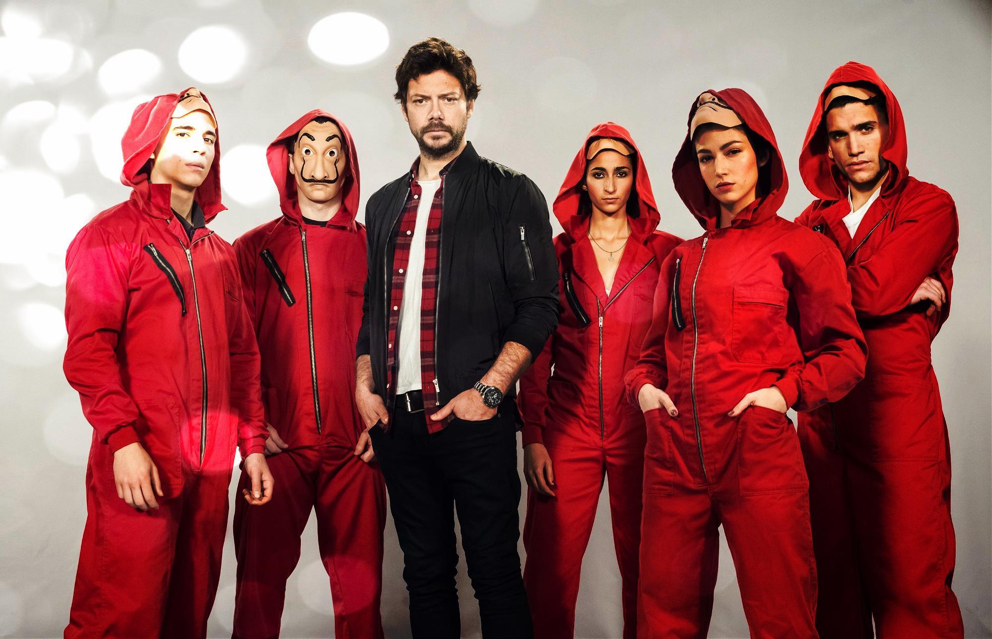 2000x1288 Money Heist Desktop Wallpaper