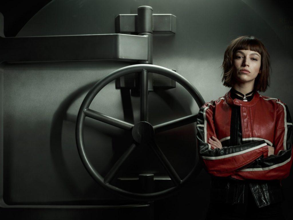 1024x768 HD Ursula Corbero in Money Heist 3840×2400