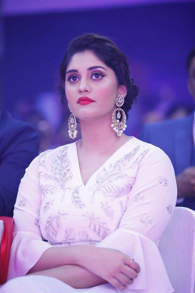 800x1200 Indian Hot Actress Surbhi Puranik Photo Shoot In Long White Dress