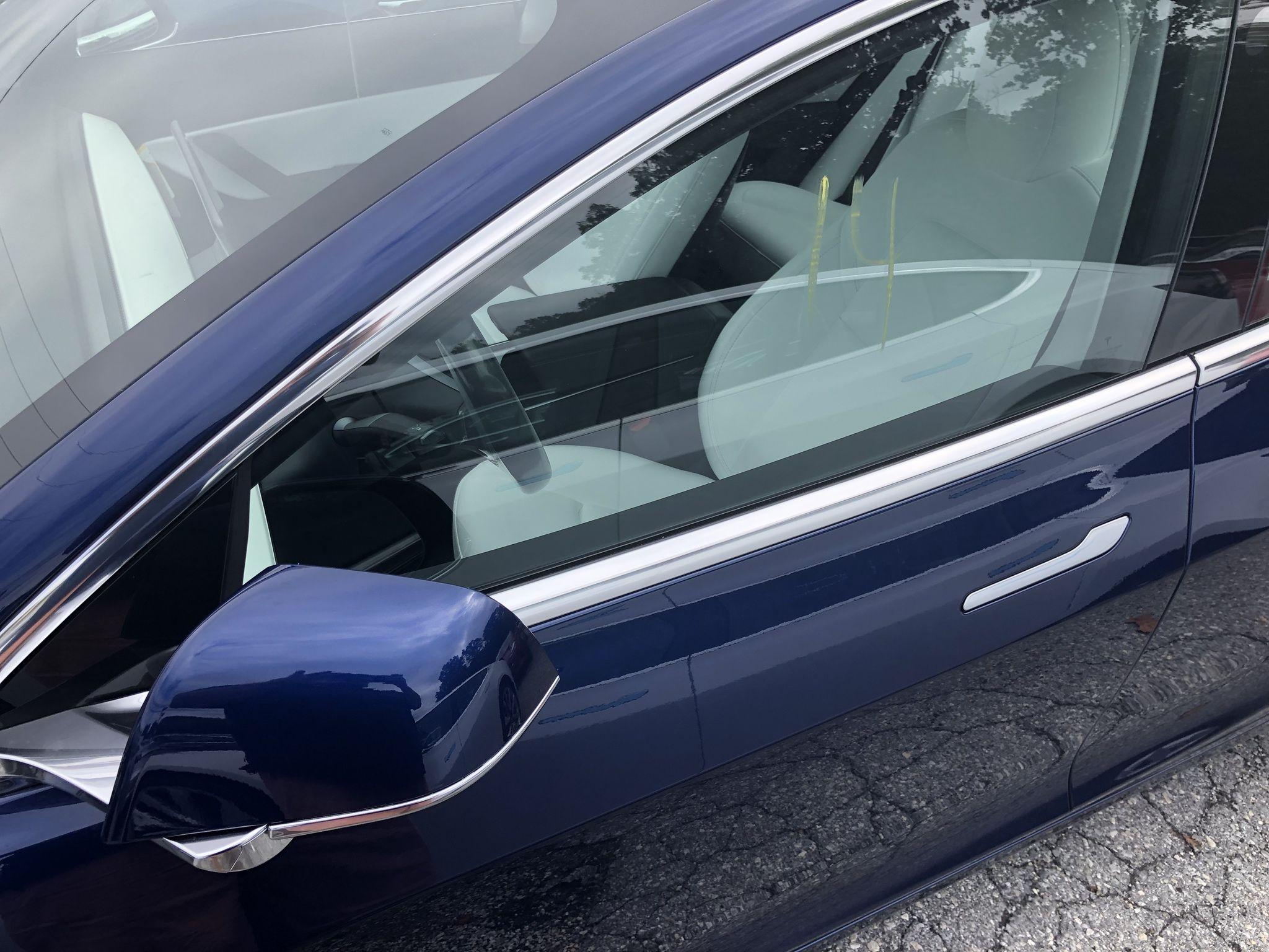 2048x1536 Tesla Model 3 w/ White Interior