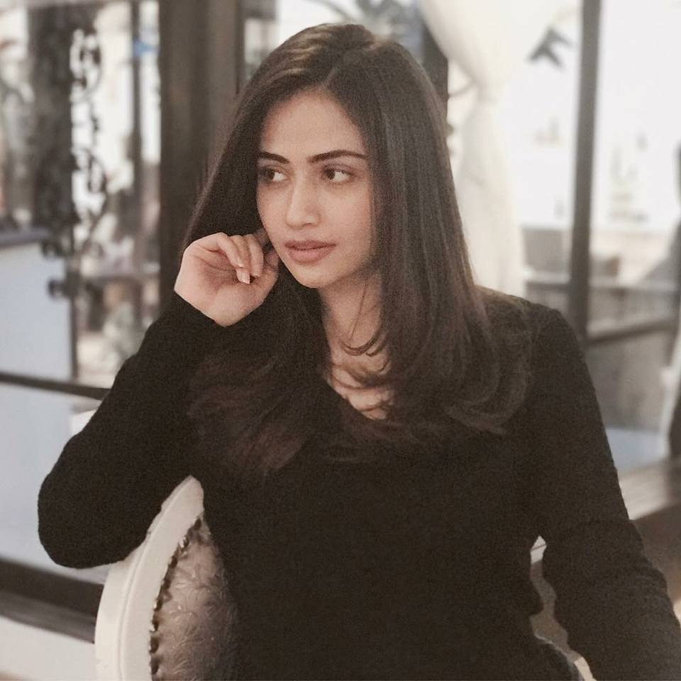960x960 Fashion Freak: Sana Javed new pics