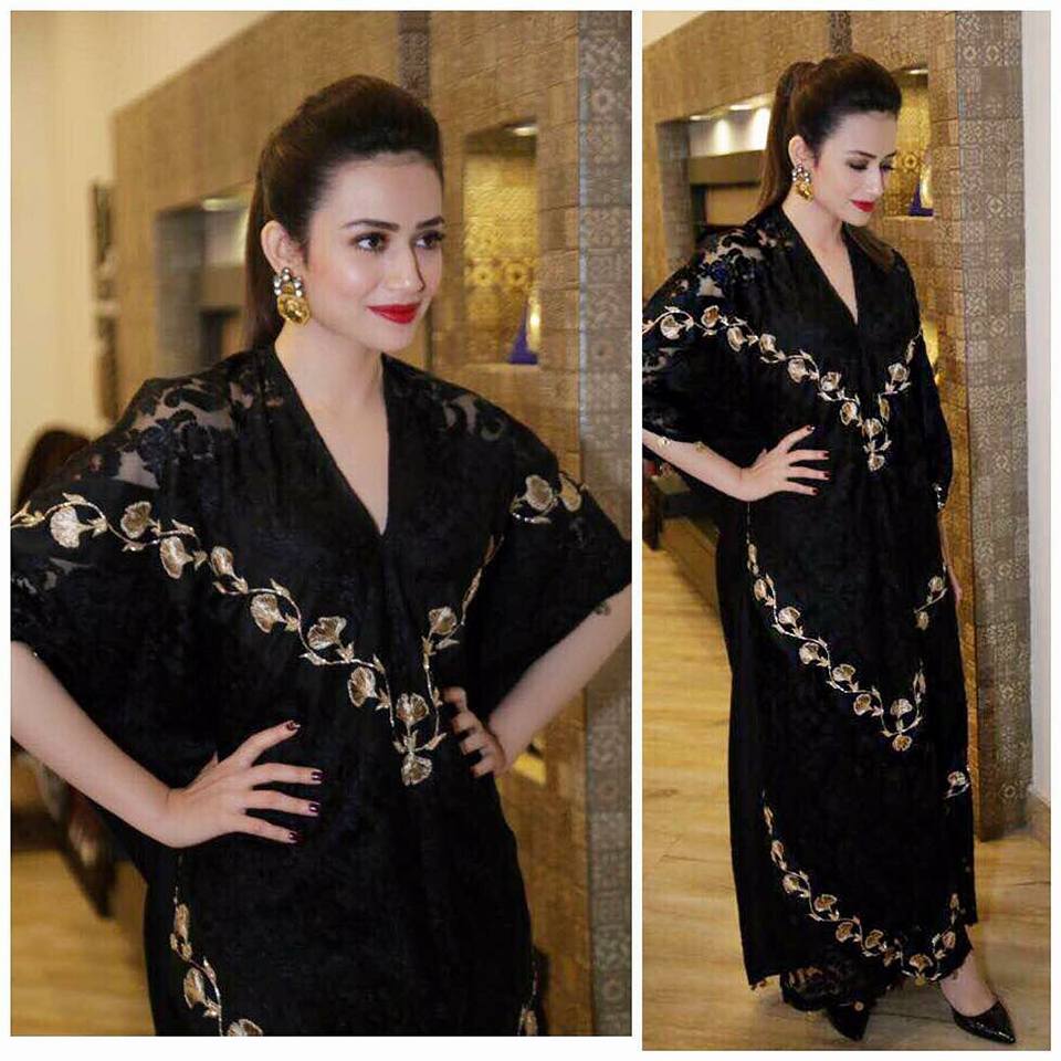 960x960 Fashion Freak: Sana Javed Pics