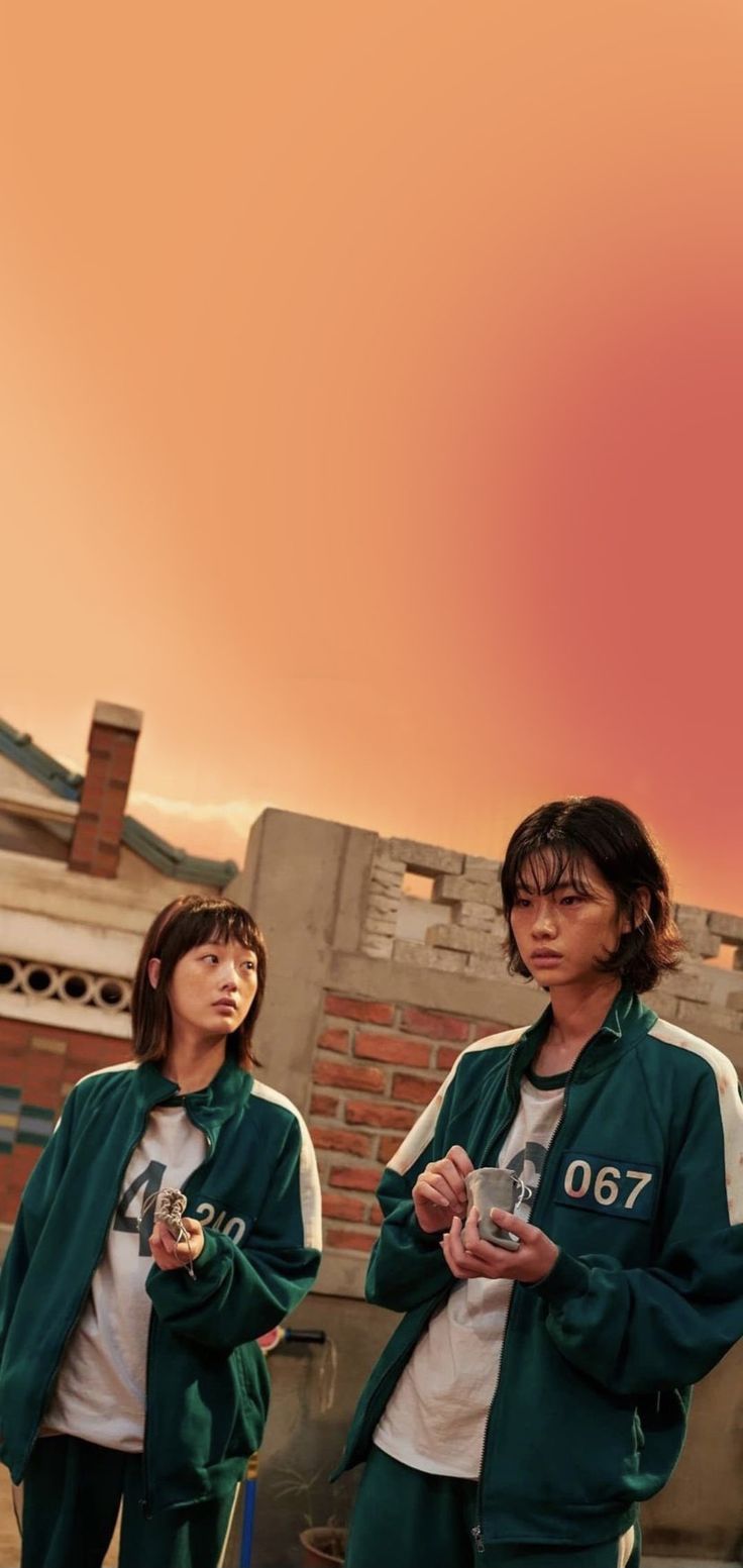736x1553 Wallpaper Game (Round 6)
