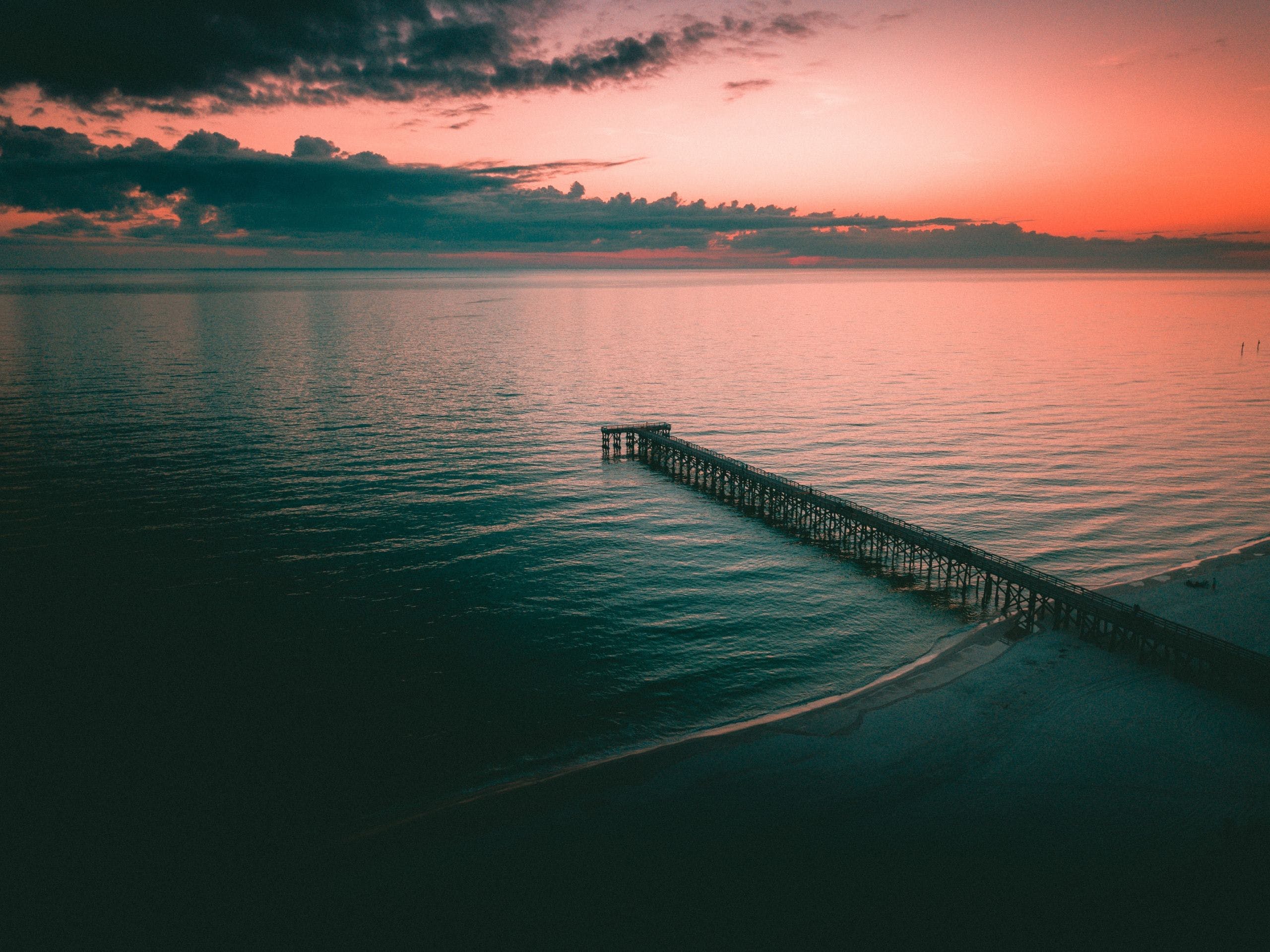 Pier Wallpapers Top Free Pier Backgrounds Wallpaperaccess