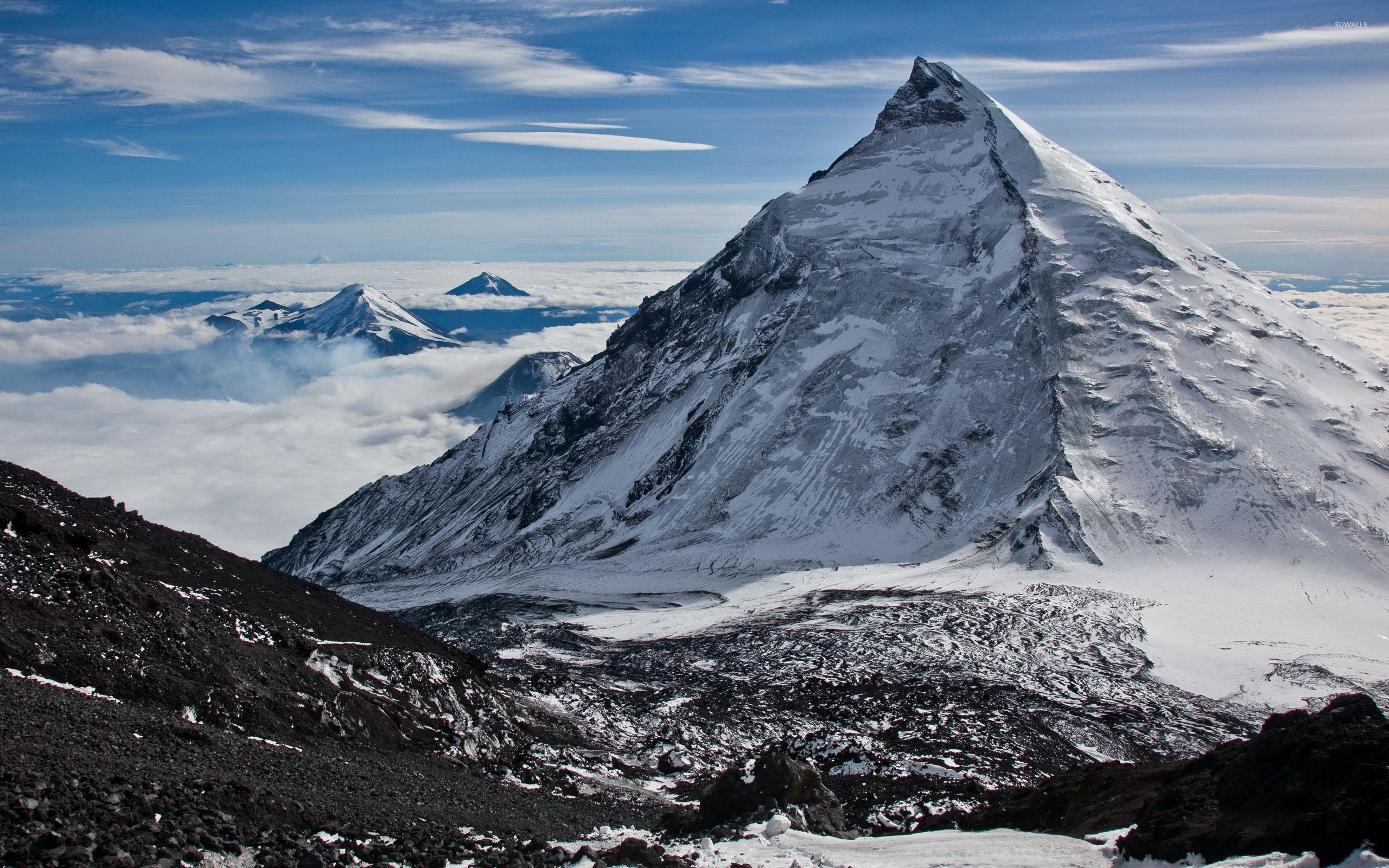 2560x1600 Kamchatka Peninsula mountains wallpaper wallpaper