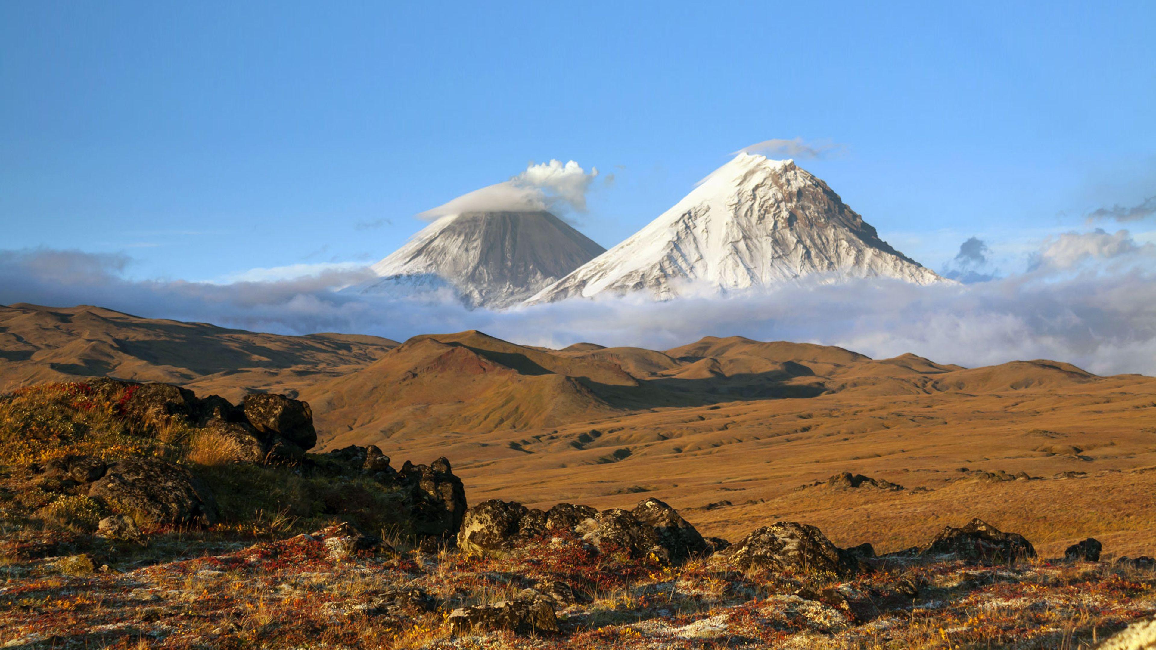 3840x2160 Kamchatka Valley Of Death Kikhpinych Volcanoes Russia 4k Ultra HD