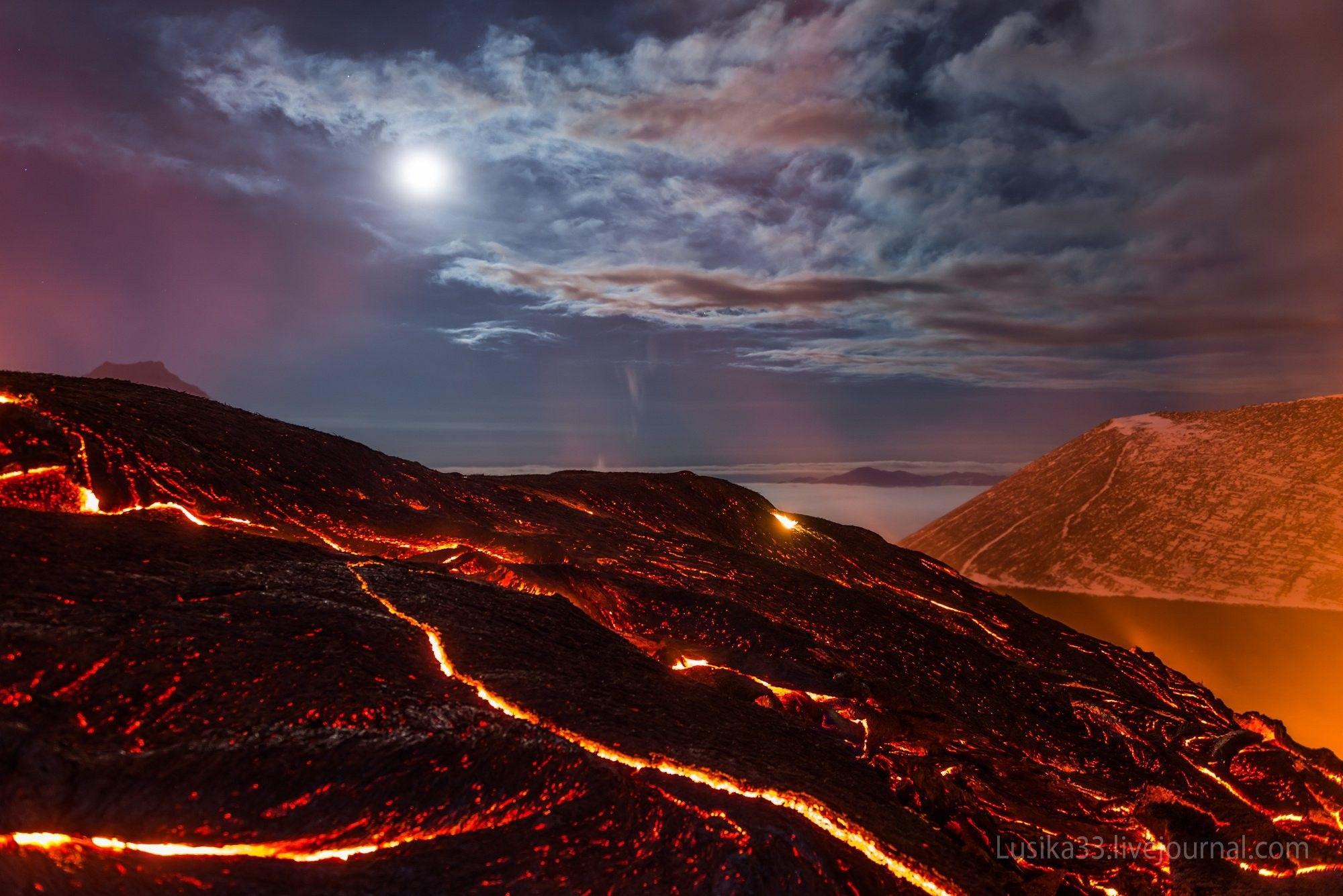2000x1335 Free, Tolbachik, Volcano, Montane Pike, Night, Kamchatka, Drop Off