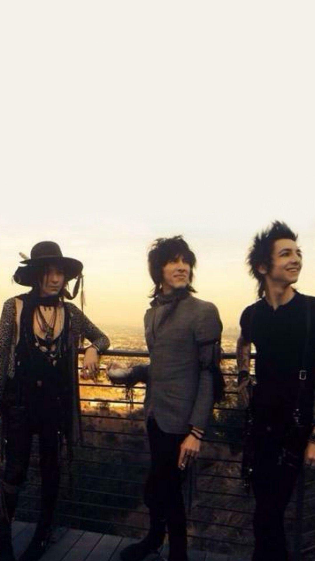 1080x1920 Palaye Royale Wallpaper