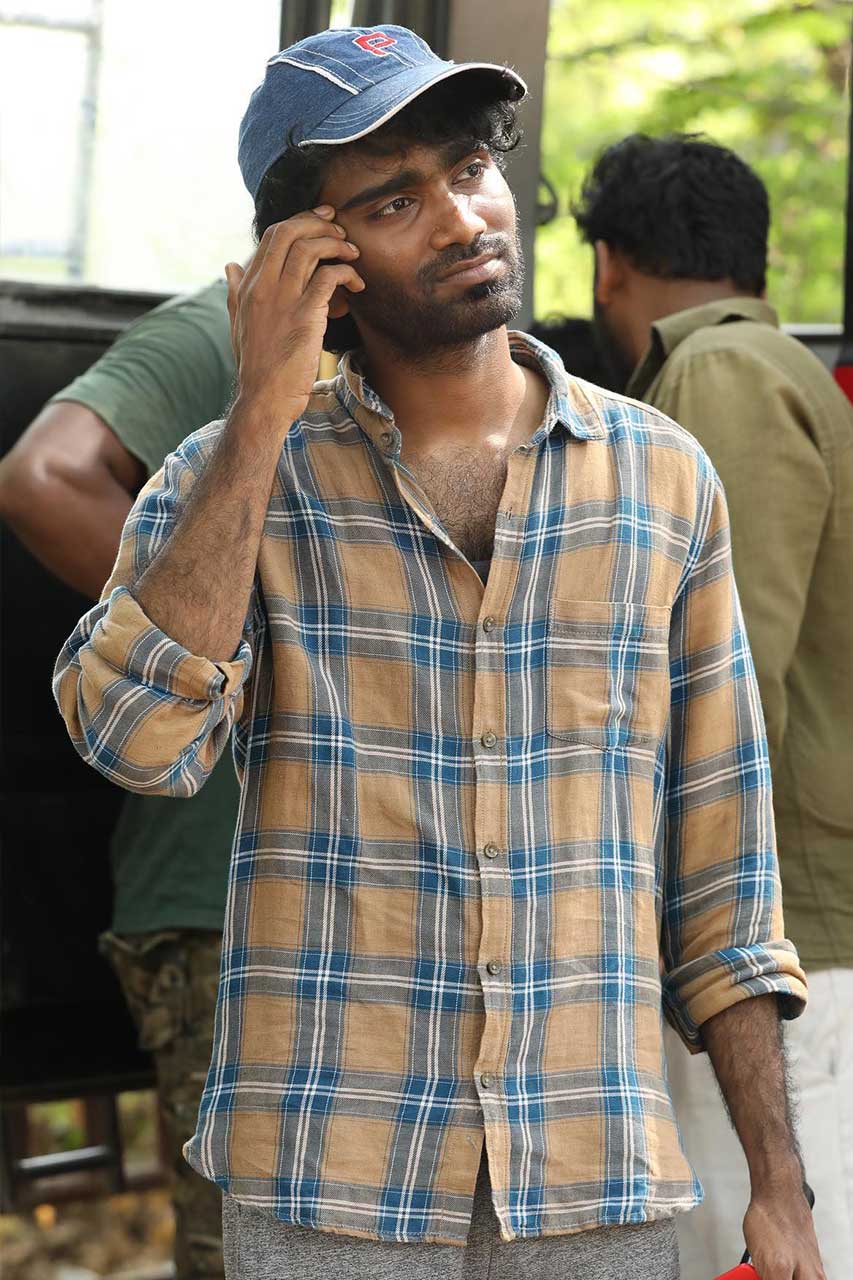 853x1280 Pradeep Ranganathan