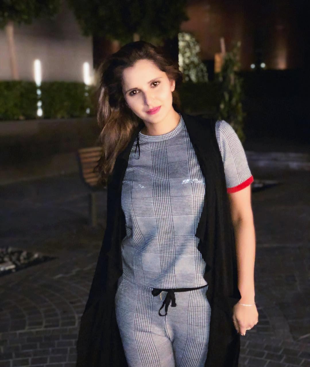 1080x1277 Sania Mirza HD Photo 2018 Hot Pics Image Bold Picture