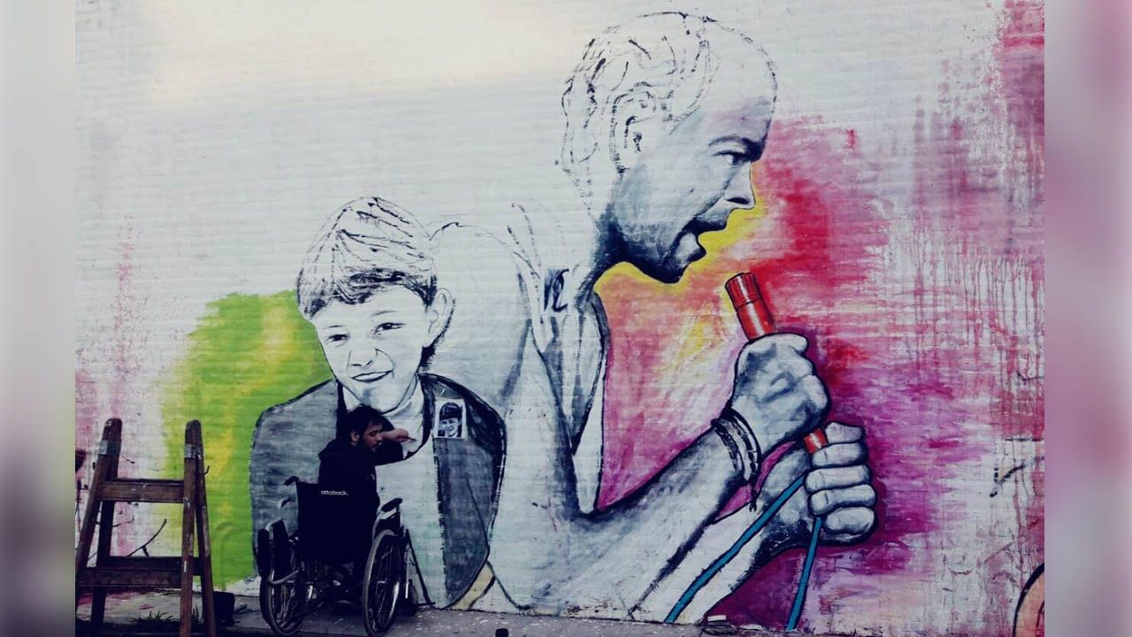 1280x720 Mirá las fotos del mural de Luca Prodan: Termina el sábado