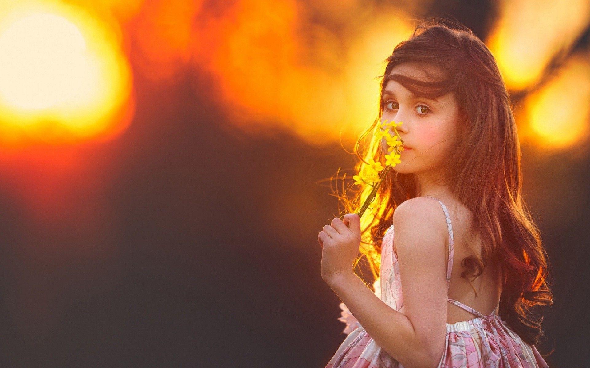 1920x1200 Baby Girl Wallpaper