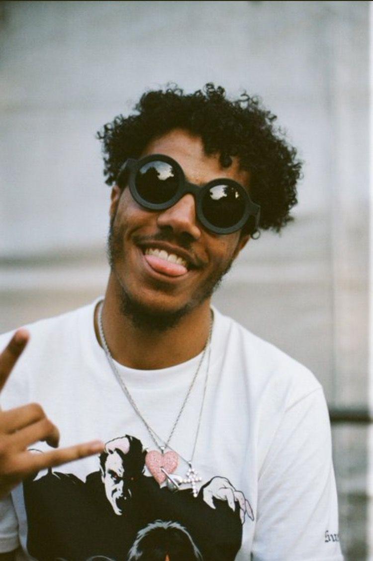 750x1128 AJ tracey. Portrait, Vicky grout, Street portrait
