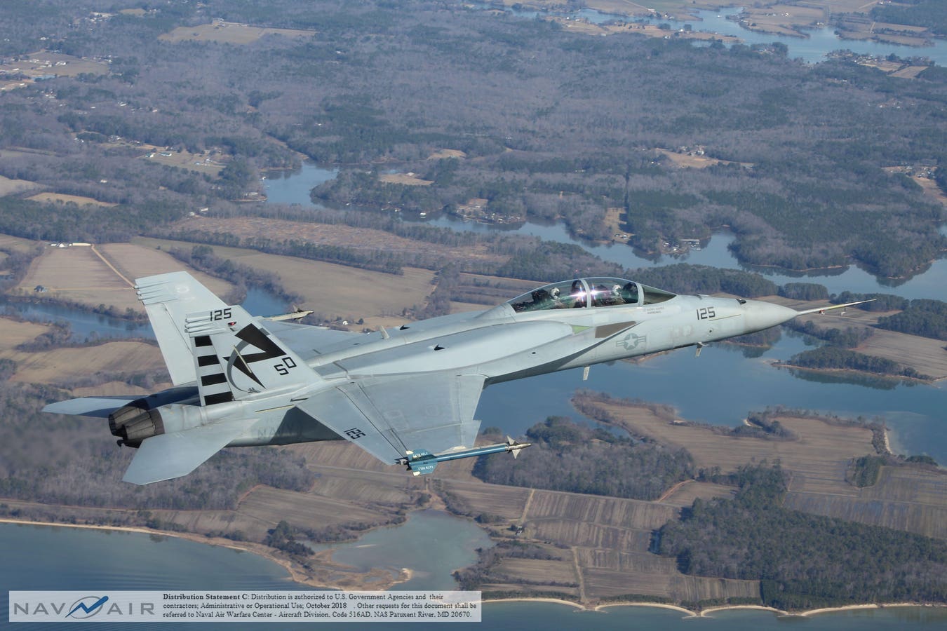 1350x900 U.S. Navy Just Got Its First New F A 18 Super Hornets