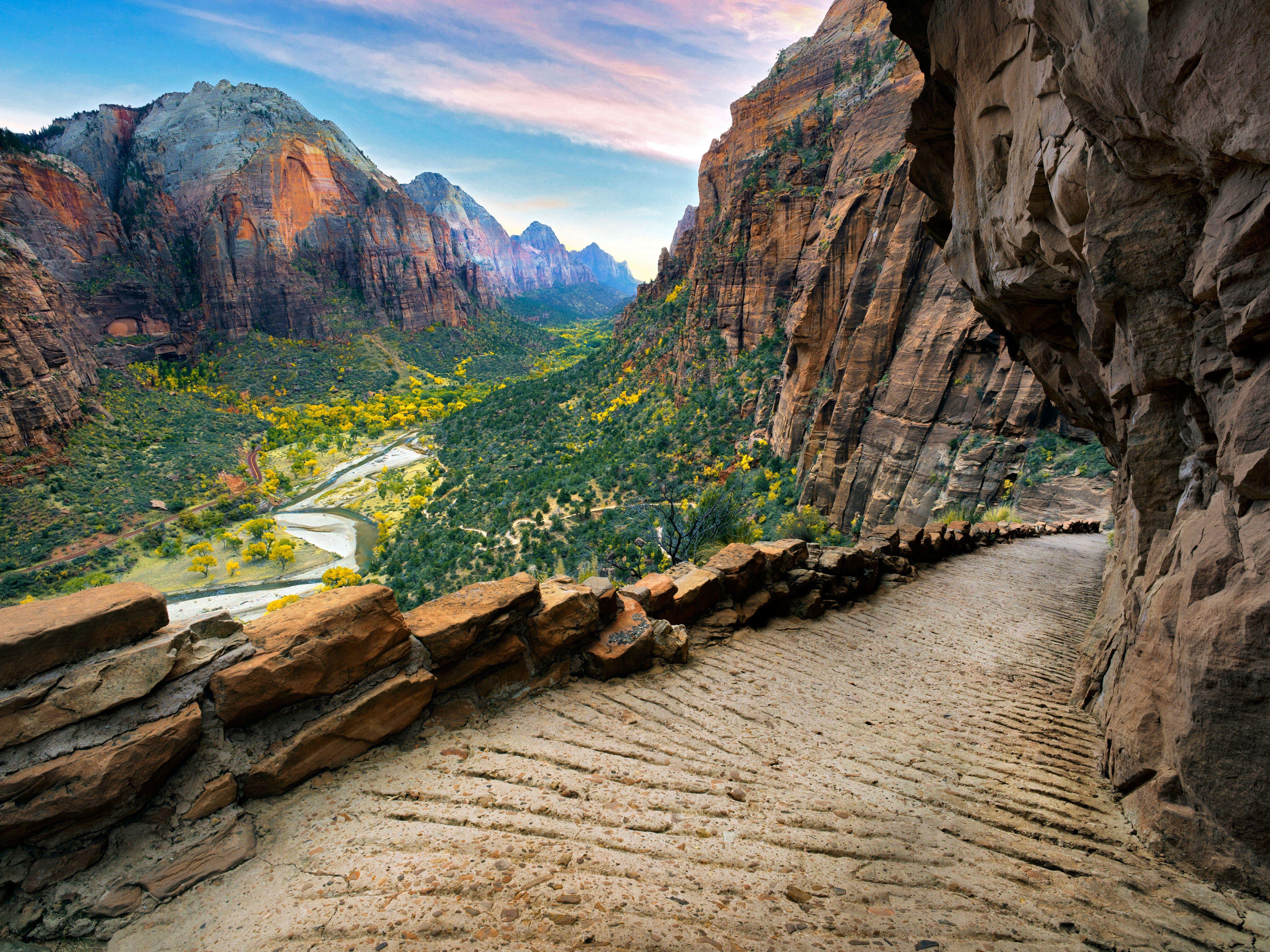 Zion National Park Background Wallpaper 119724  Baltana