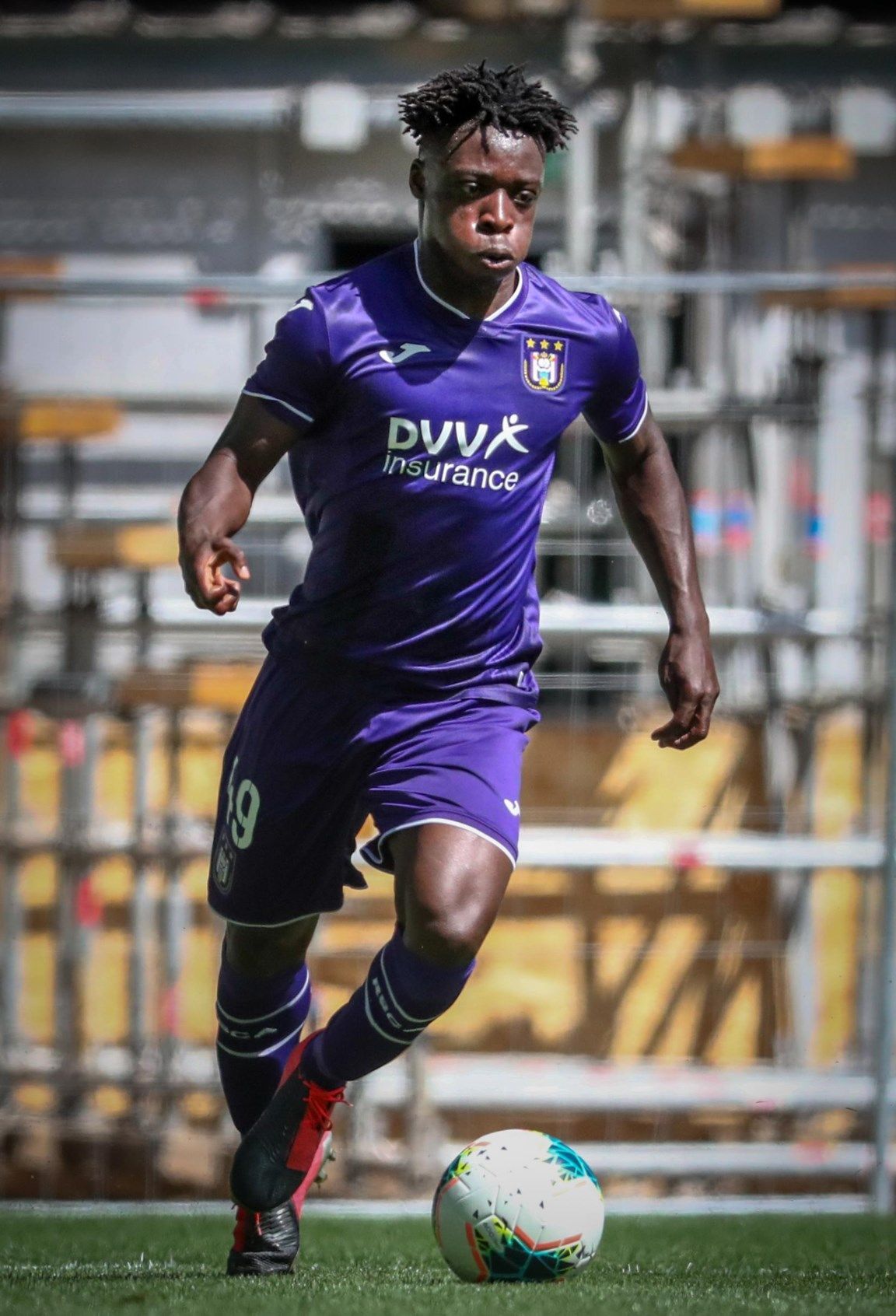 1152x1692 Jérémy Doku Wallpaper