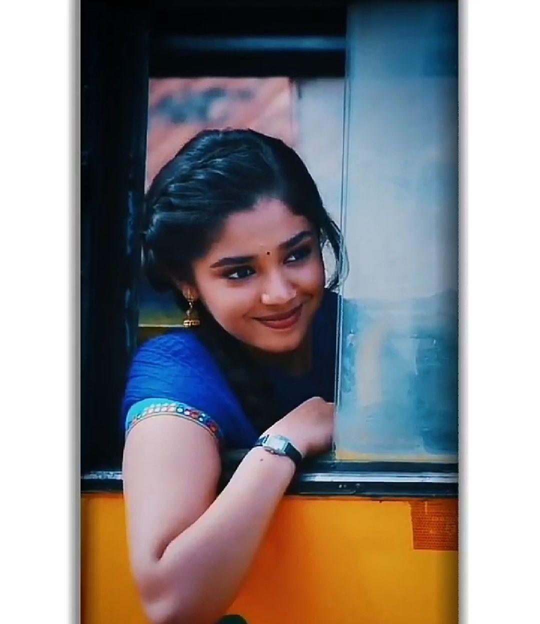 1080x1248 Uppena Heroine Krithi Shetty Image, Age, Photo, Family, Biography