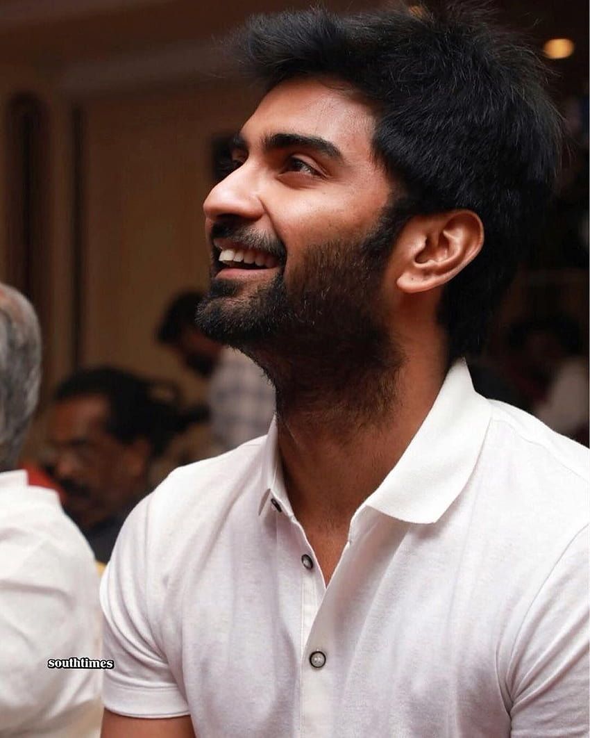 850x1062 Atharvaa, Anurag Kashyap and baby Manasvi at Imaikkaa HD phone wallpaper