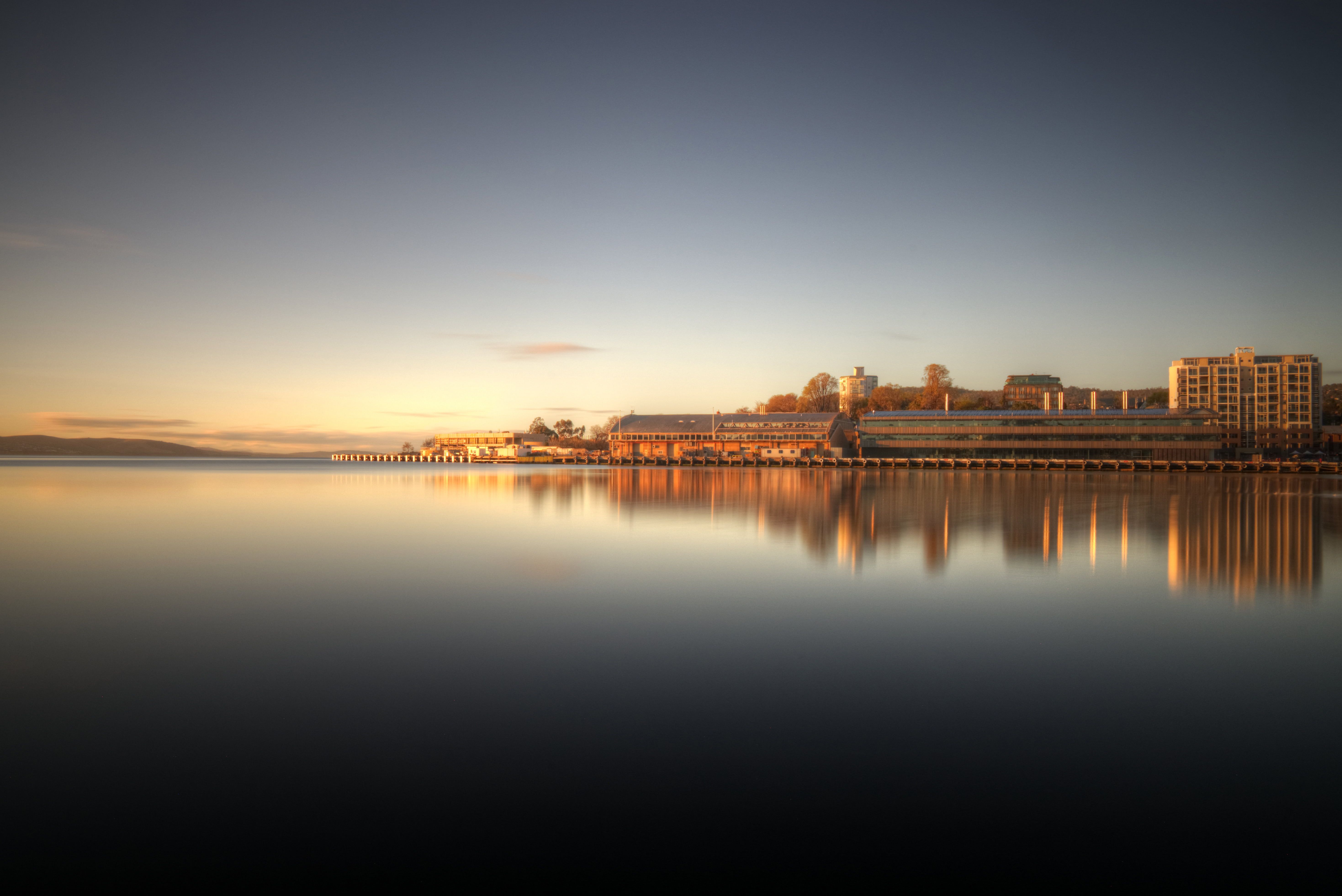 5875x3925 resolution. seashore painting, tasmania HD wallpaper