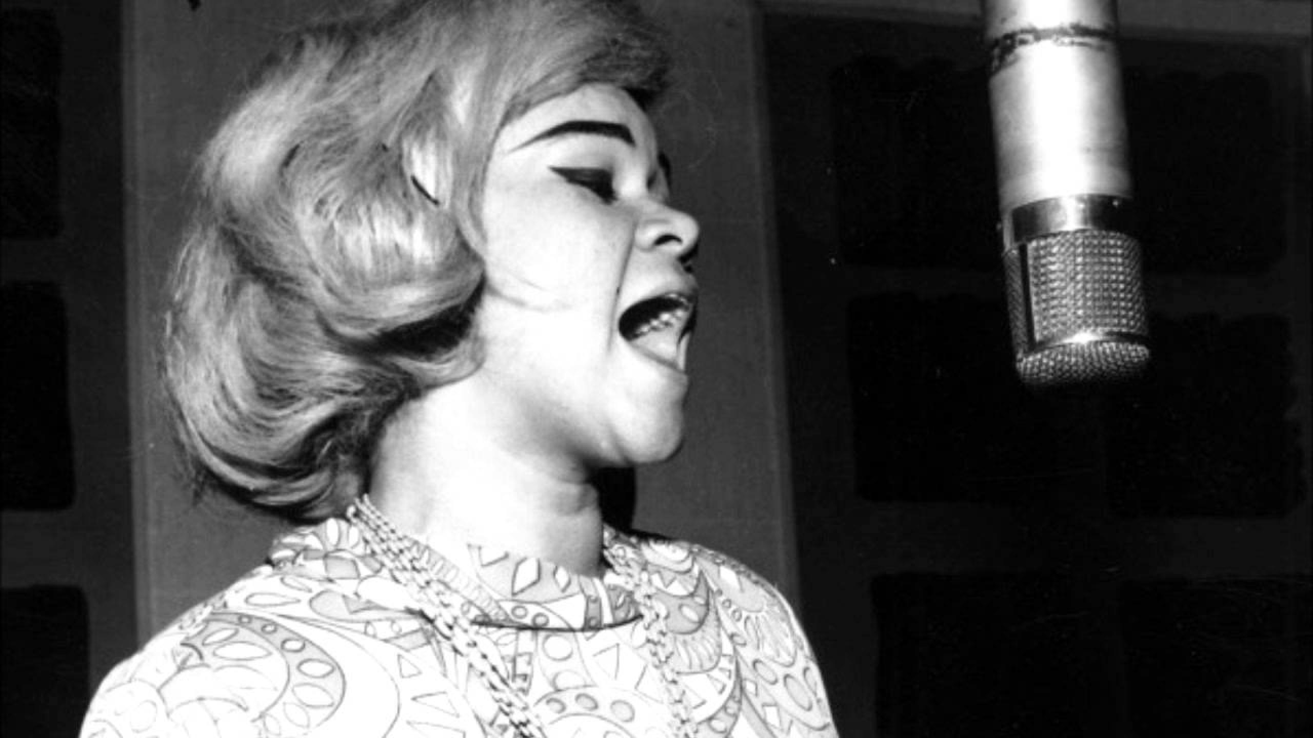 2560x1440 Etta James Wallpaper