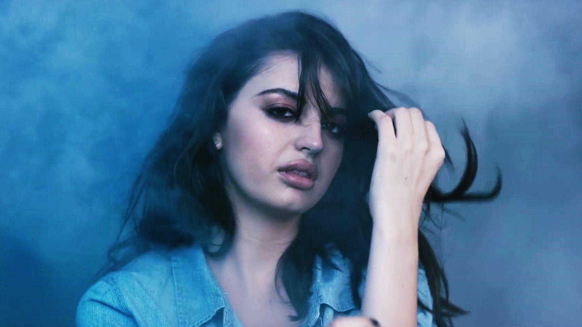 Rebecca Black Wallpapers - Top Free Rebecca Black Backgrounds