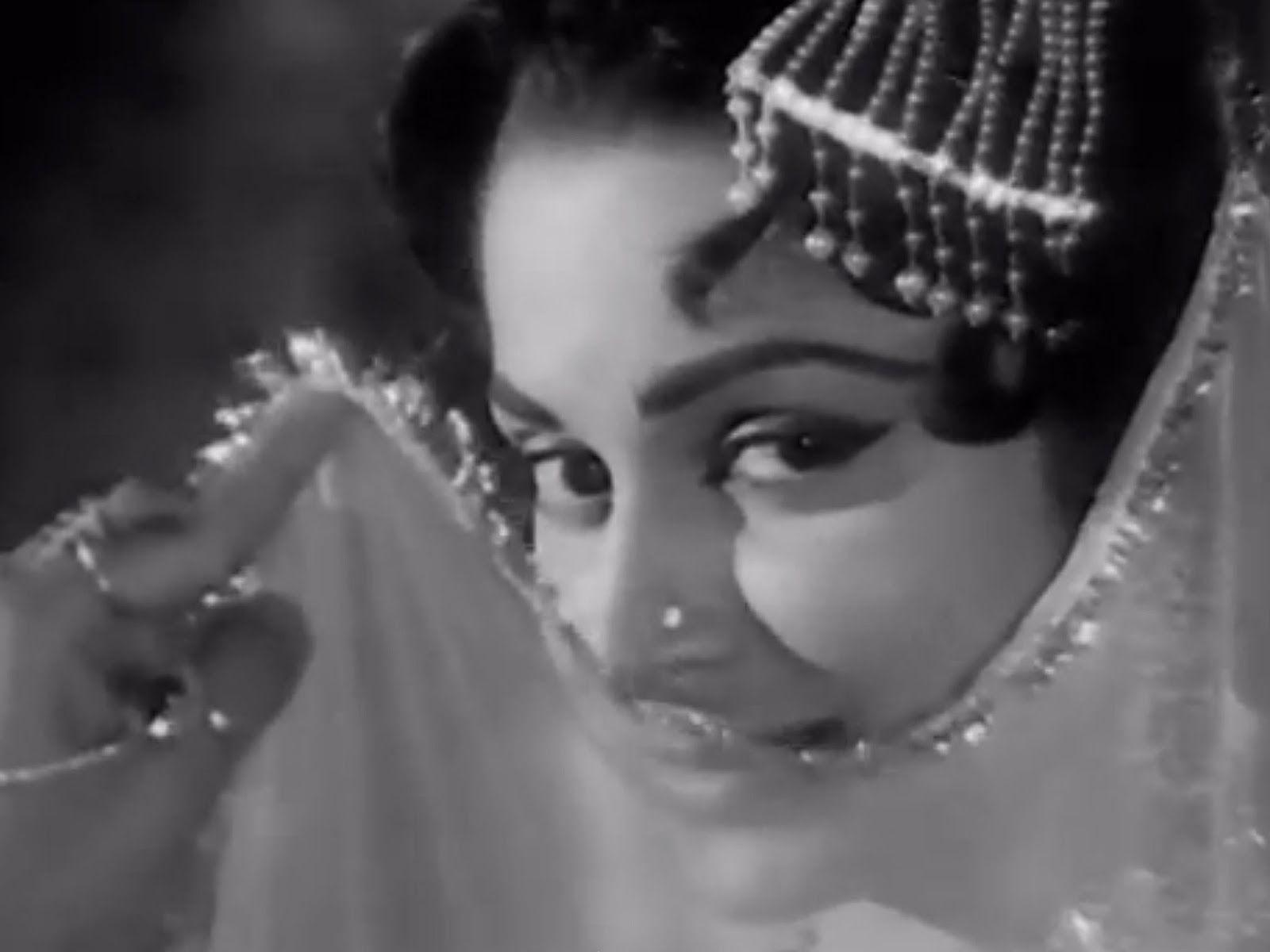 1600x1200 Waheeda Rehman Biography