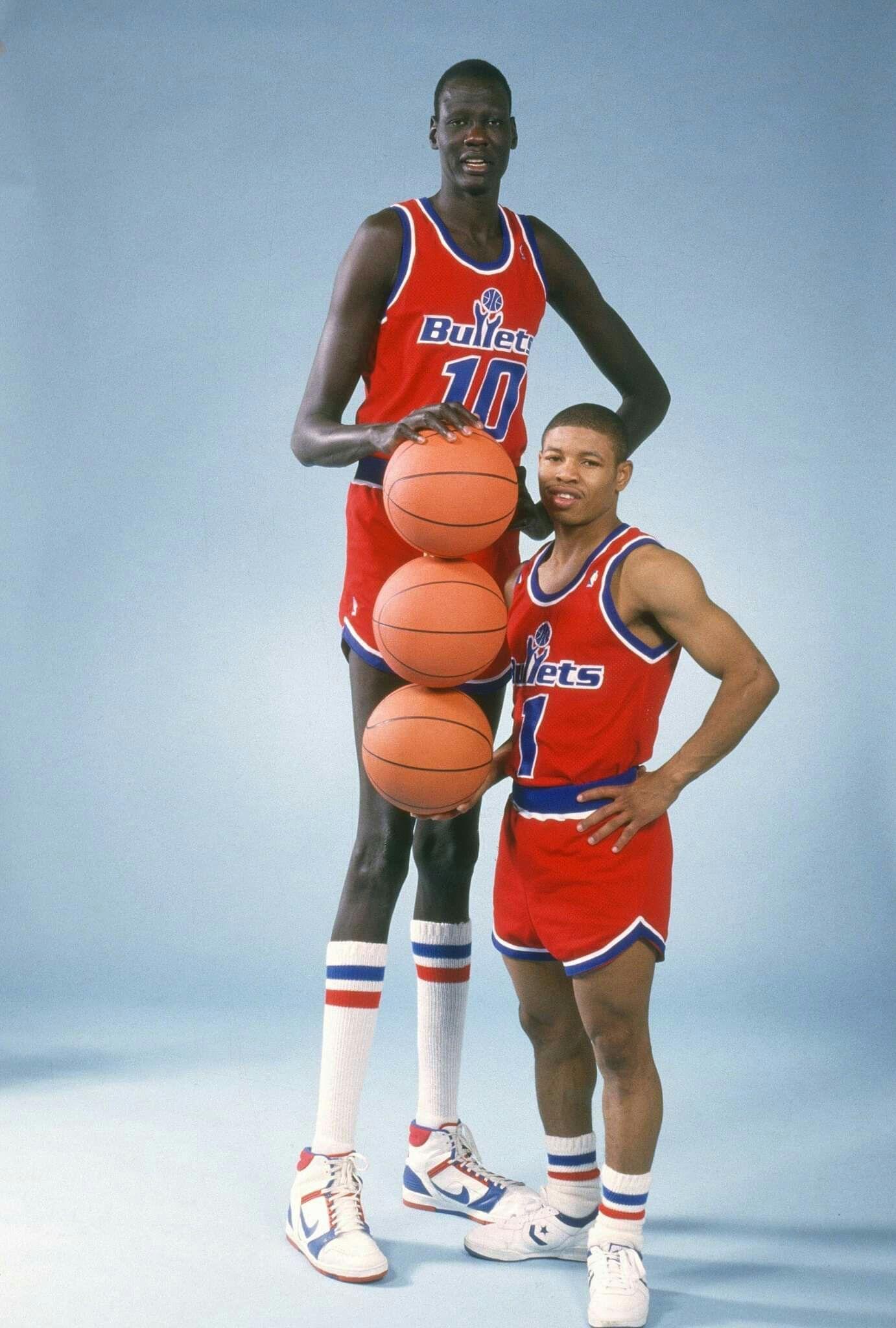 Manute Bol Wallpapers Top Free Manute Bol Backgrounds Wallpaperaccess