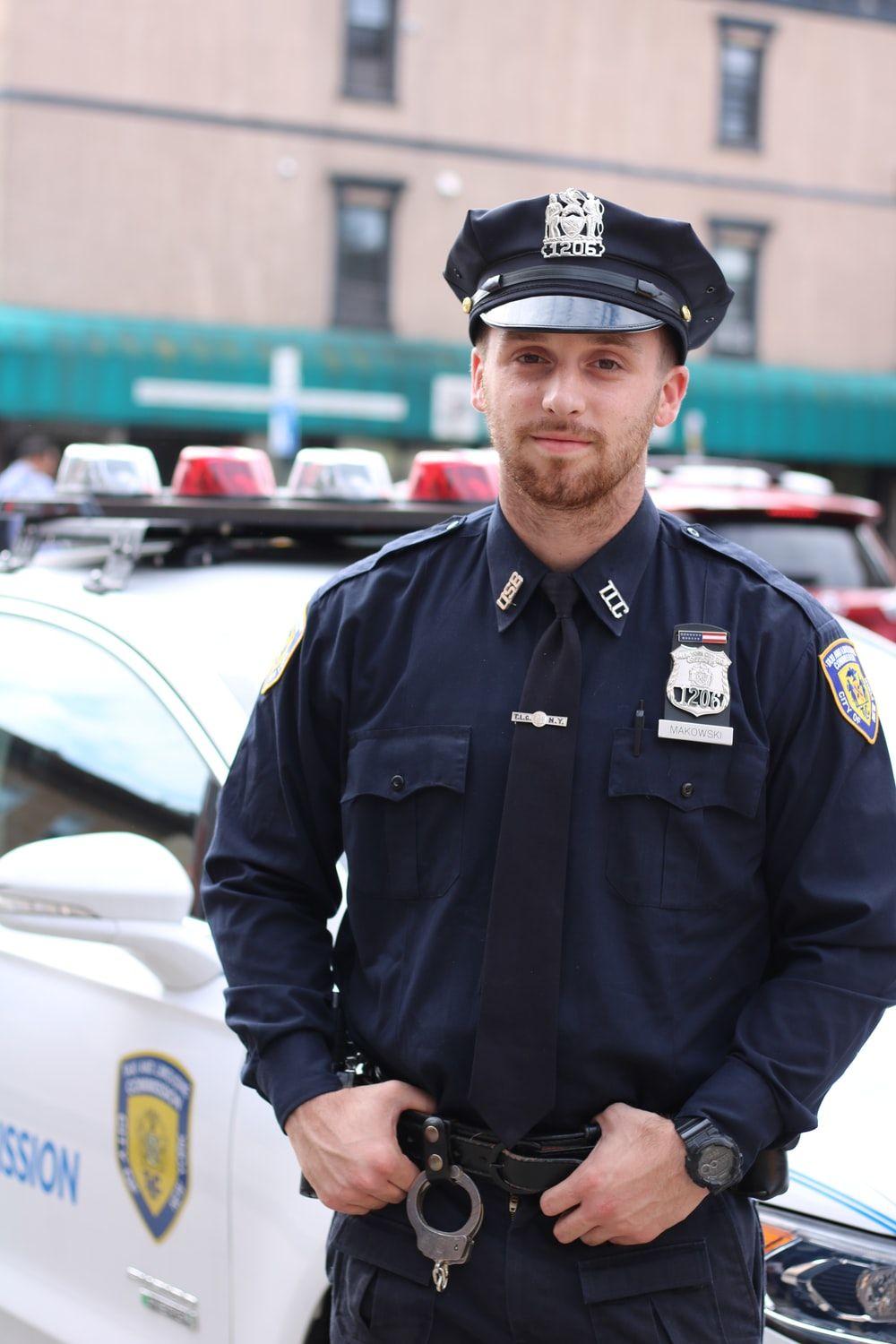 1000x1500 Officer Picture. Download Free Image