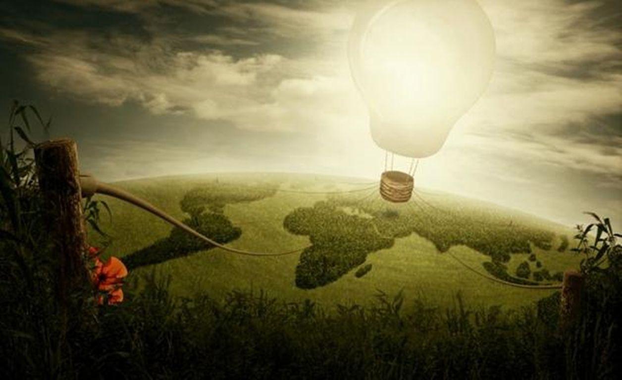 1256x768 Vladimir Kush Wallpaper
