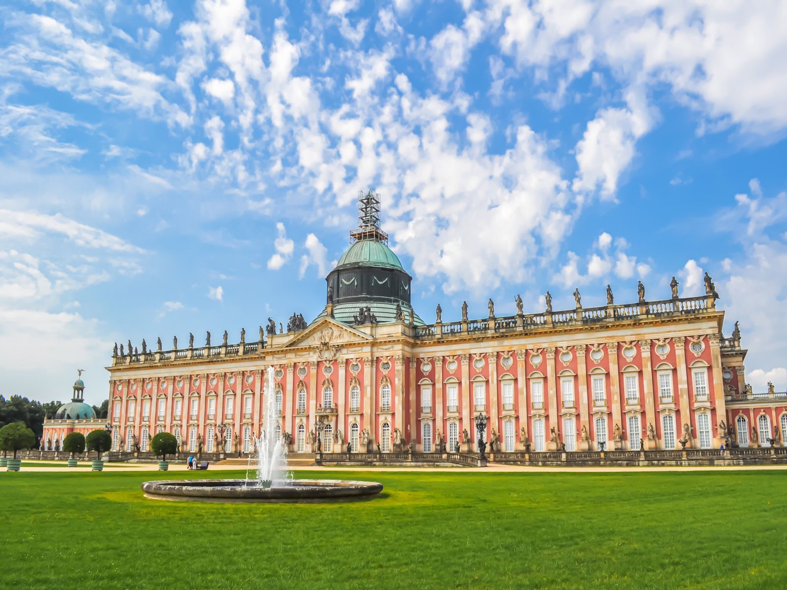 1600x1200 POTSDAM