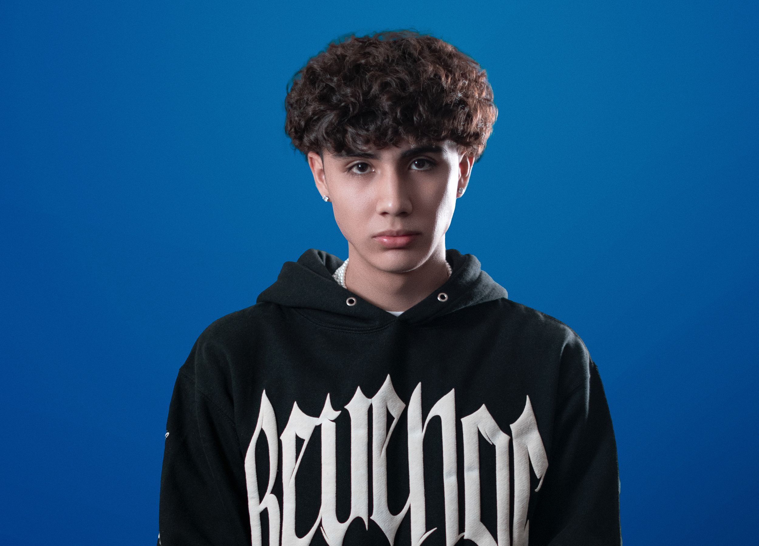 2500x1800 DannyLux's 'Perdido En Ti' Is the No. 1 Latin Album on Apple Music