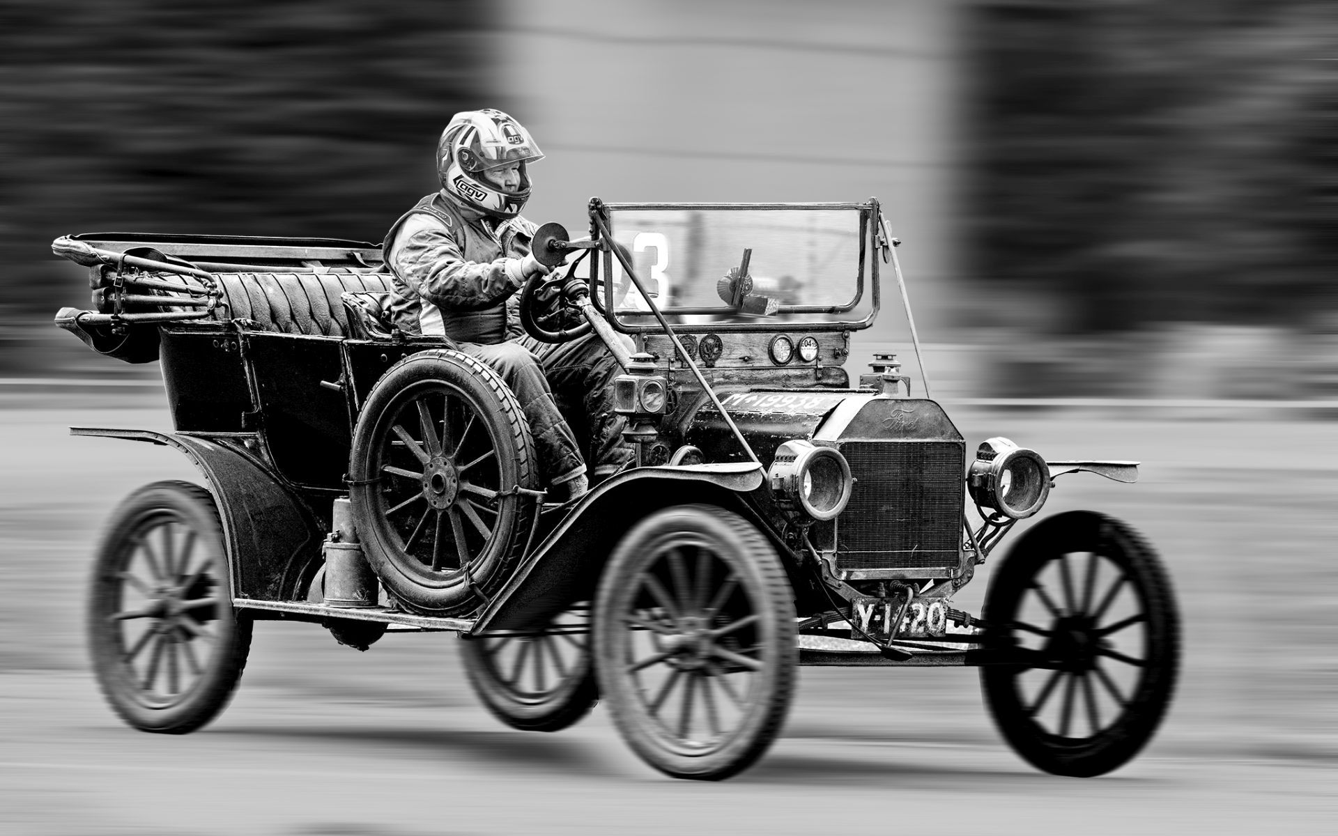 1920x1200 Classic Ford Model T in Motion