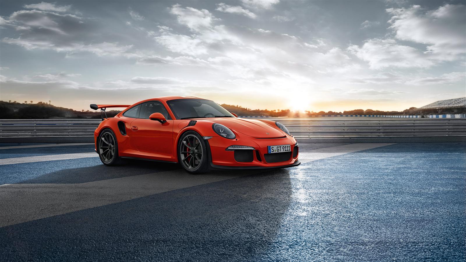 1600x900 Beautiful monster. The Porsche 911 GT3RS. [1600x900]