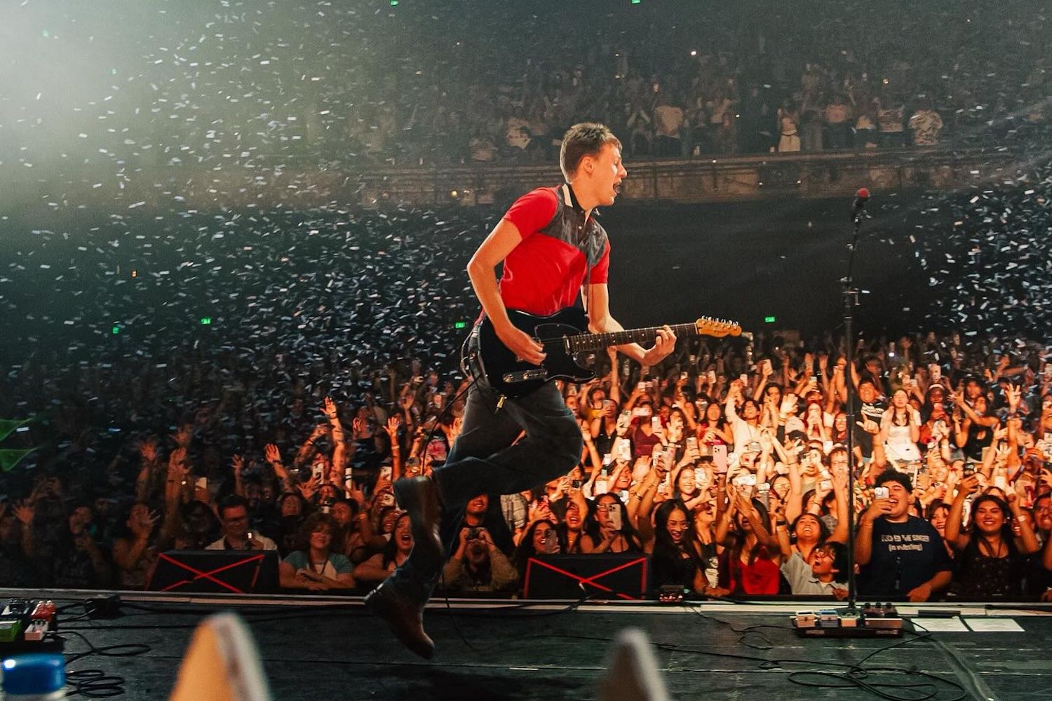 1500x1000 Malcolm Todd Brings Heart, Charm, & Carefree Spirit to Hometown Show at The Wiltern
